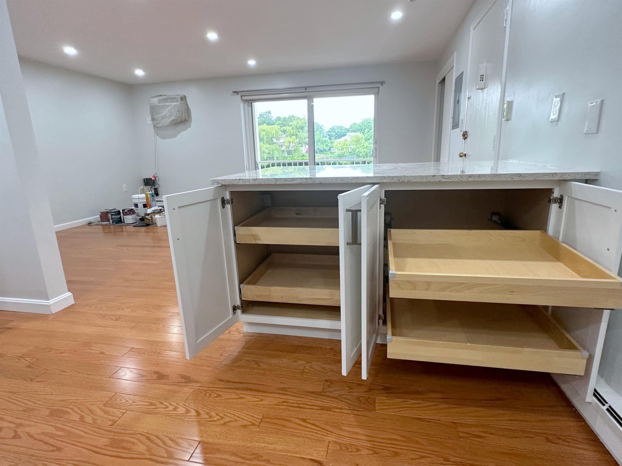 30 Hamilton Rd, Arlington