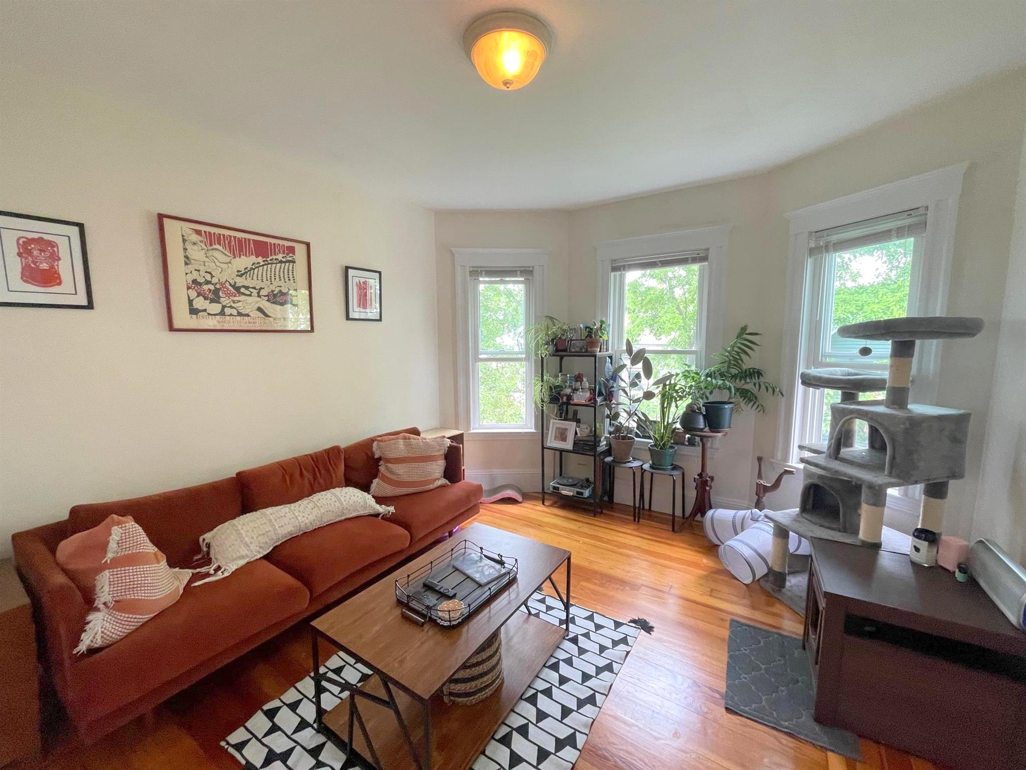 1 Belmont Sq, Spring Hill