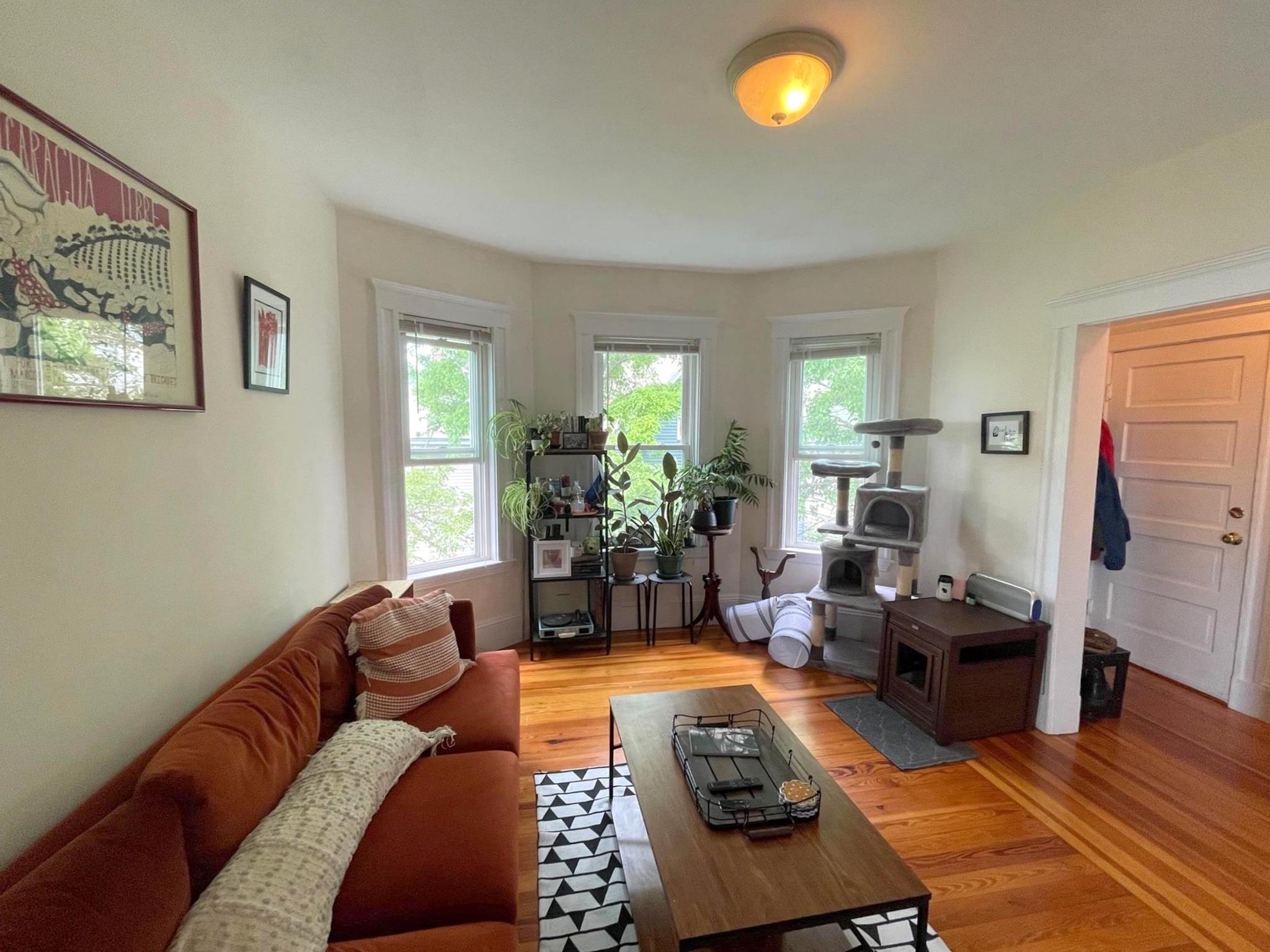 1 Belmont Sq, Spring Hill