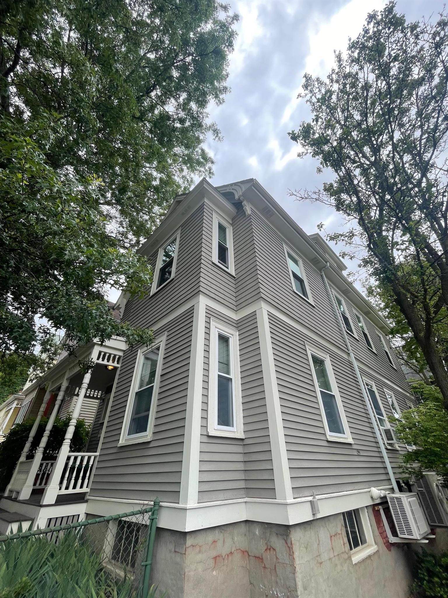 33 Belmont St, Spring Hill