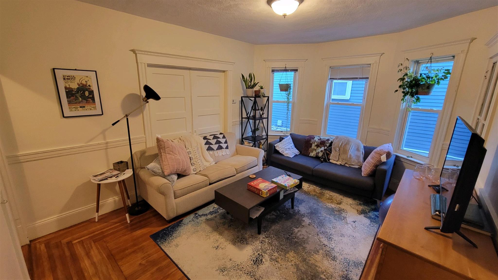 28 Lexington Ave, Davis Square