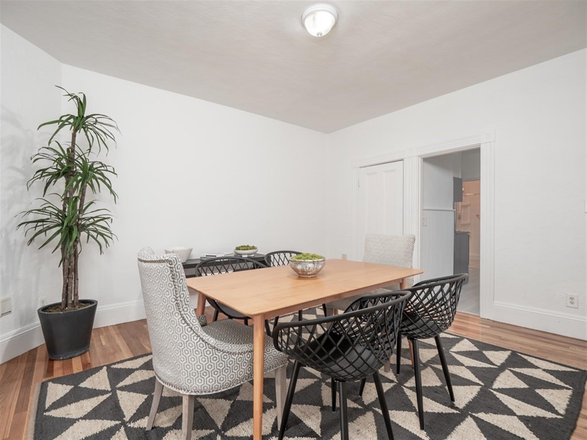 29 Florence St, Medford