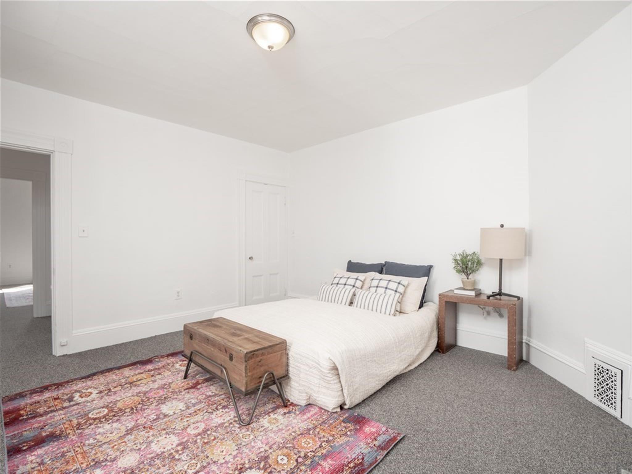 29 Florence St, Medford