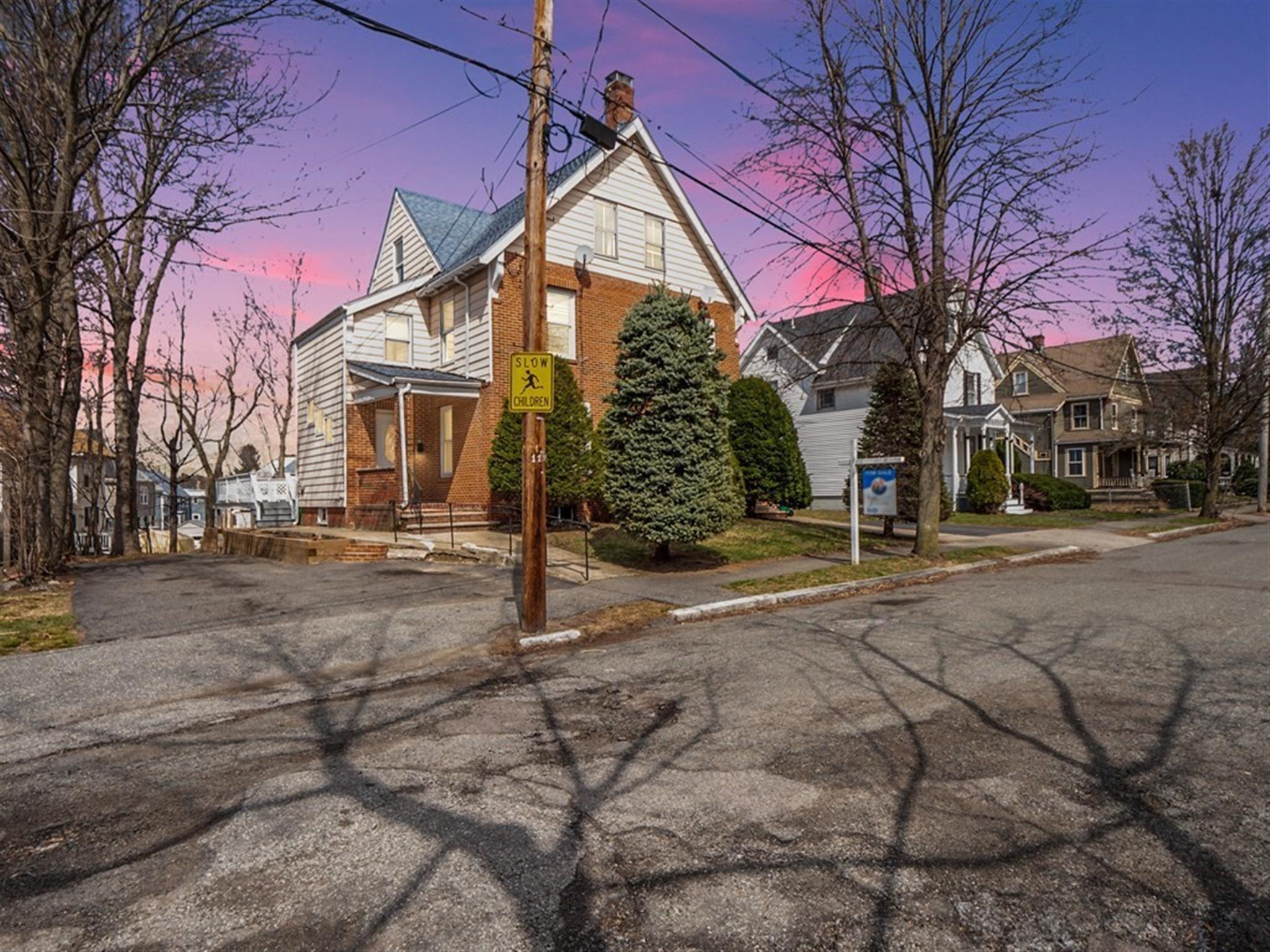 29 Florence St, Medford