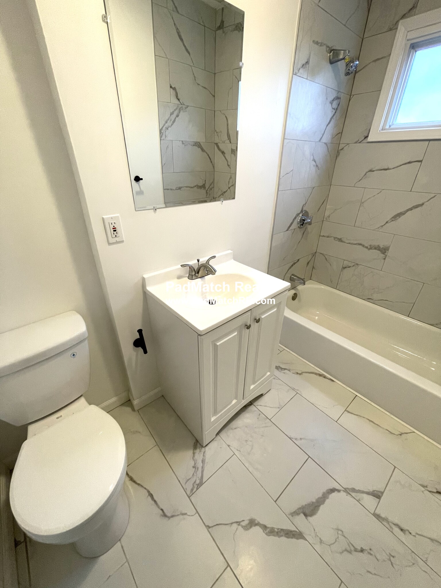 32 Bowen Ave, Medford