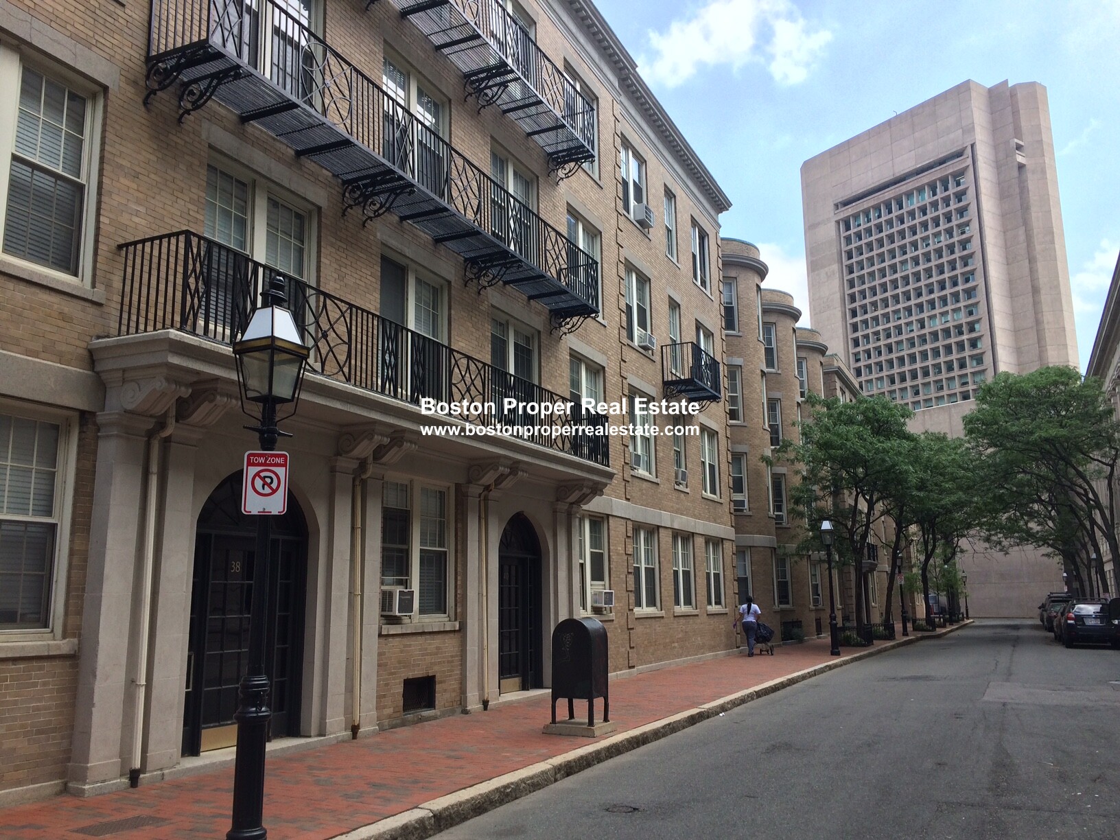 48 Clearway St, Back Bay