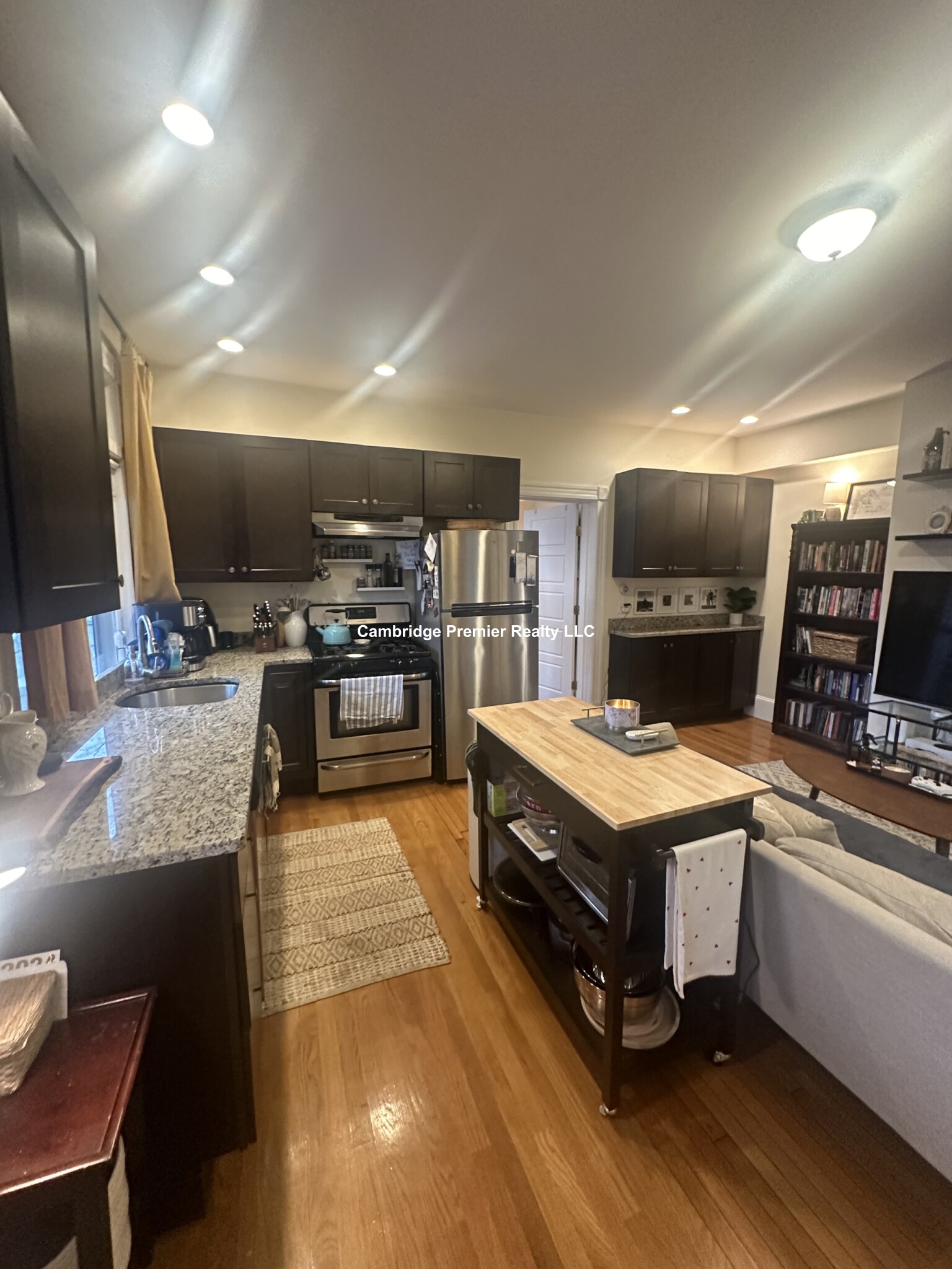 32 Dana St, Mid-Cambridge