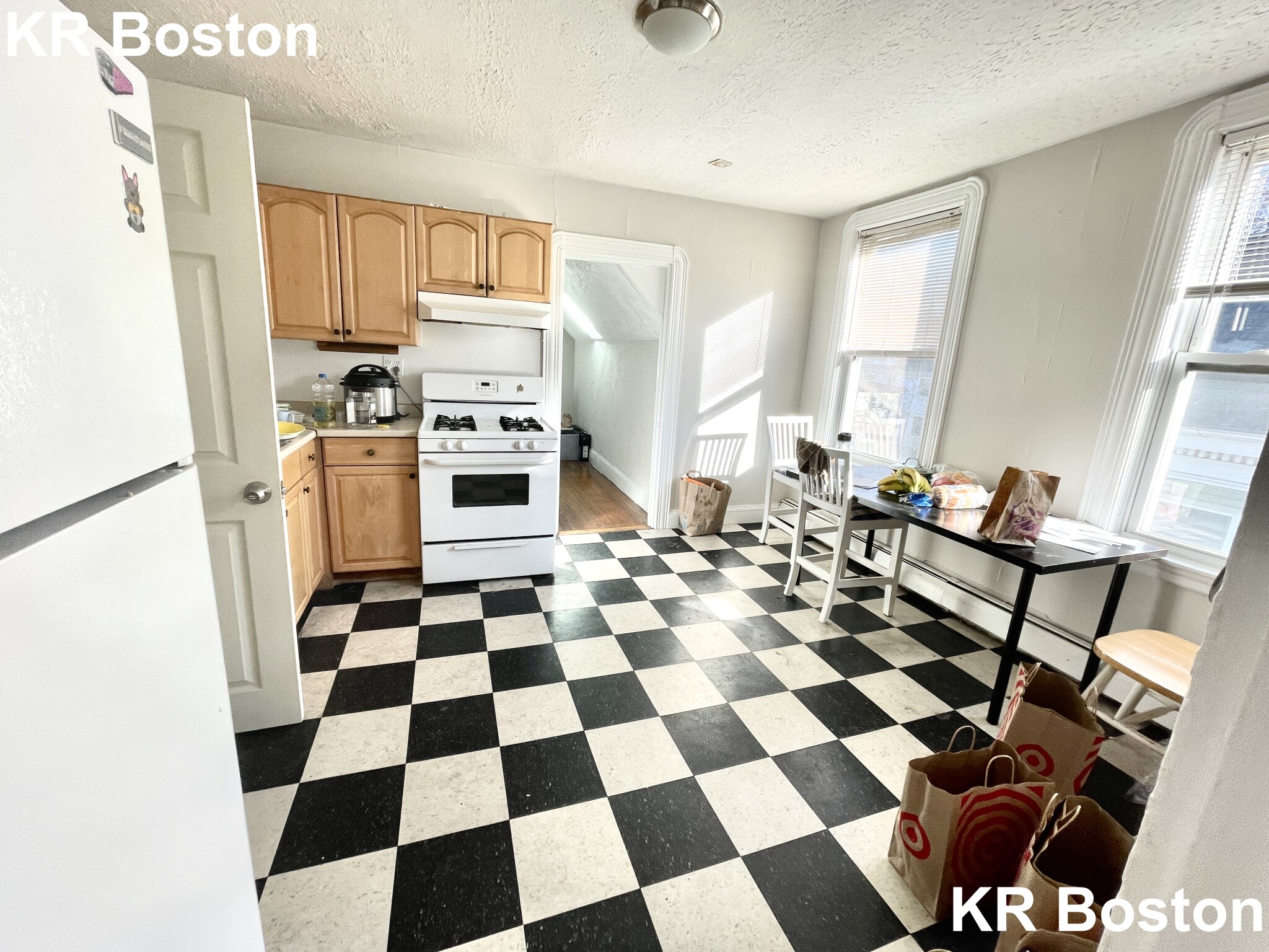 32 Gordon St,, Allston