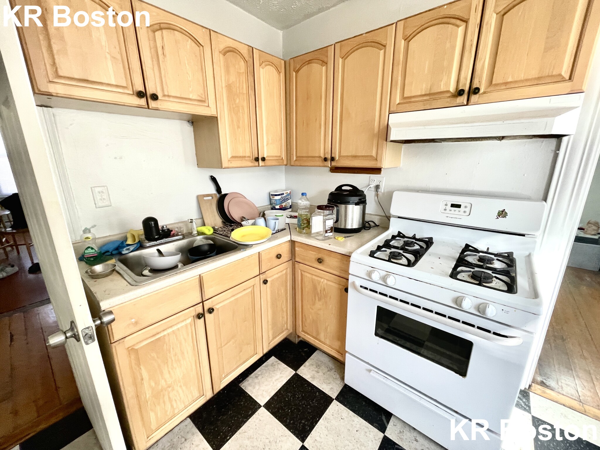 32 Gordon St,, Allston