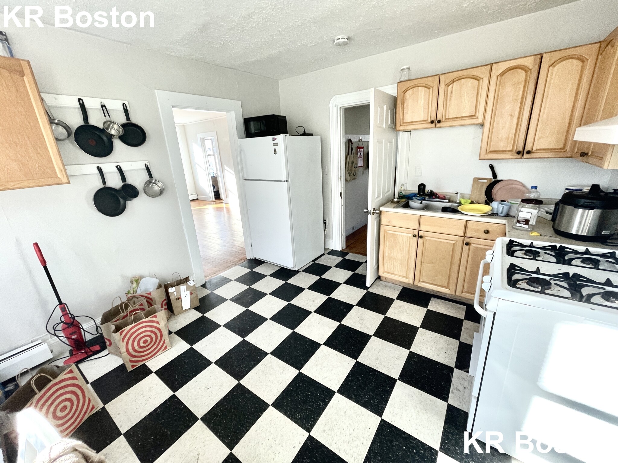32 Gordon St`, Allston
