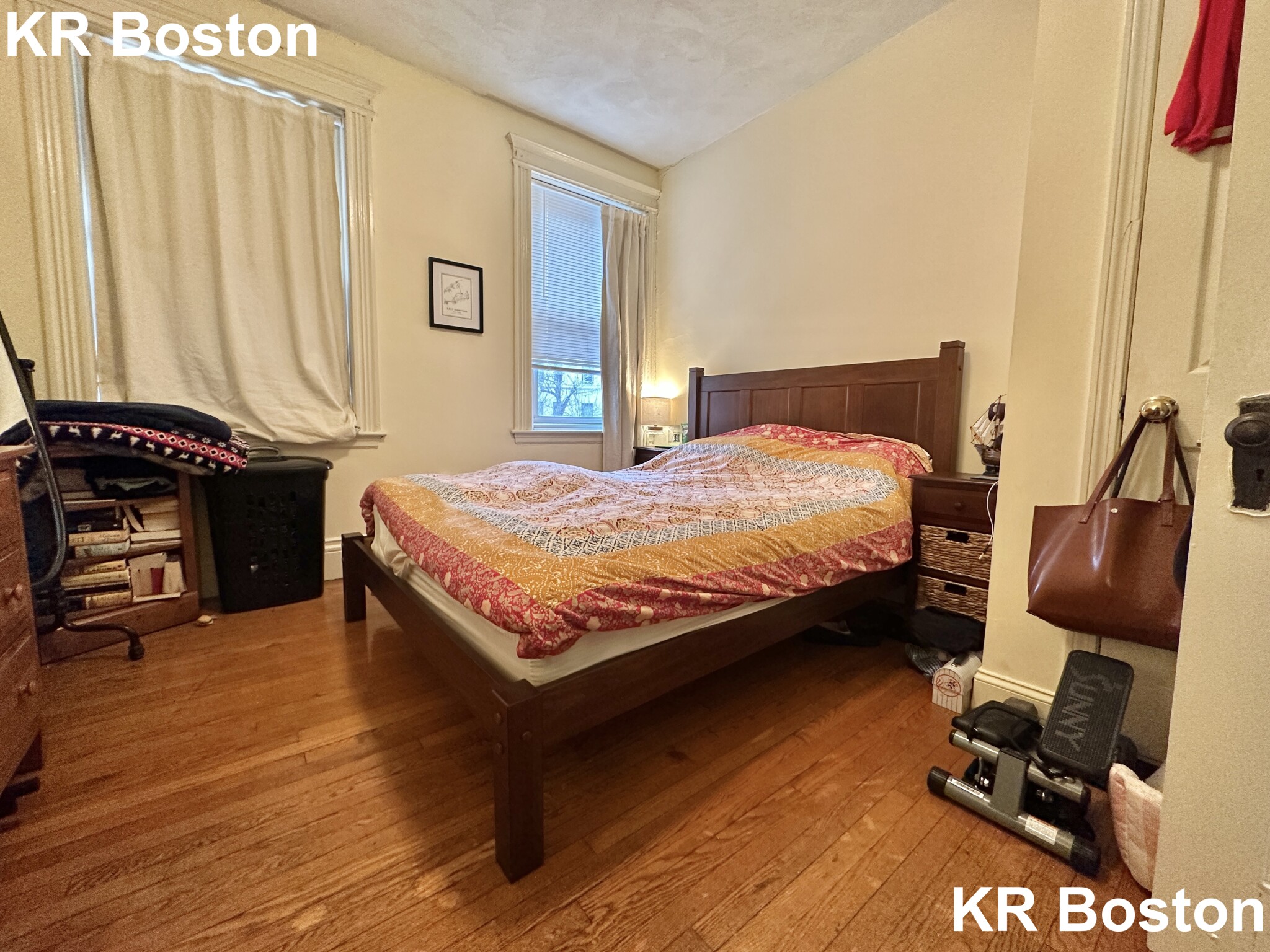 32 Queensberry St, Fenway