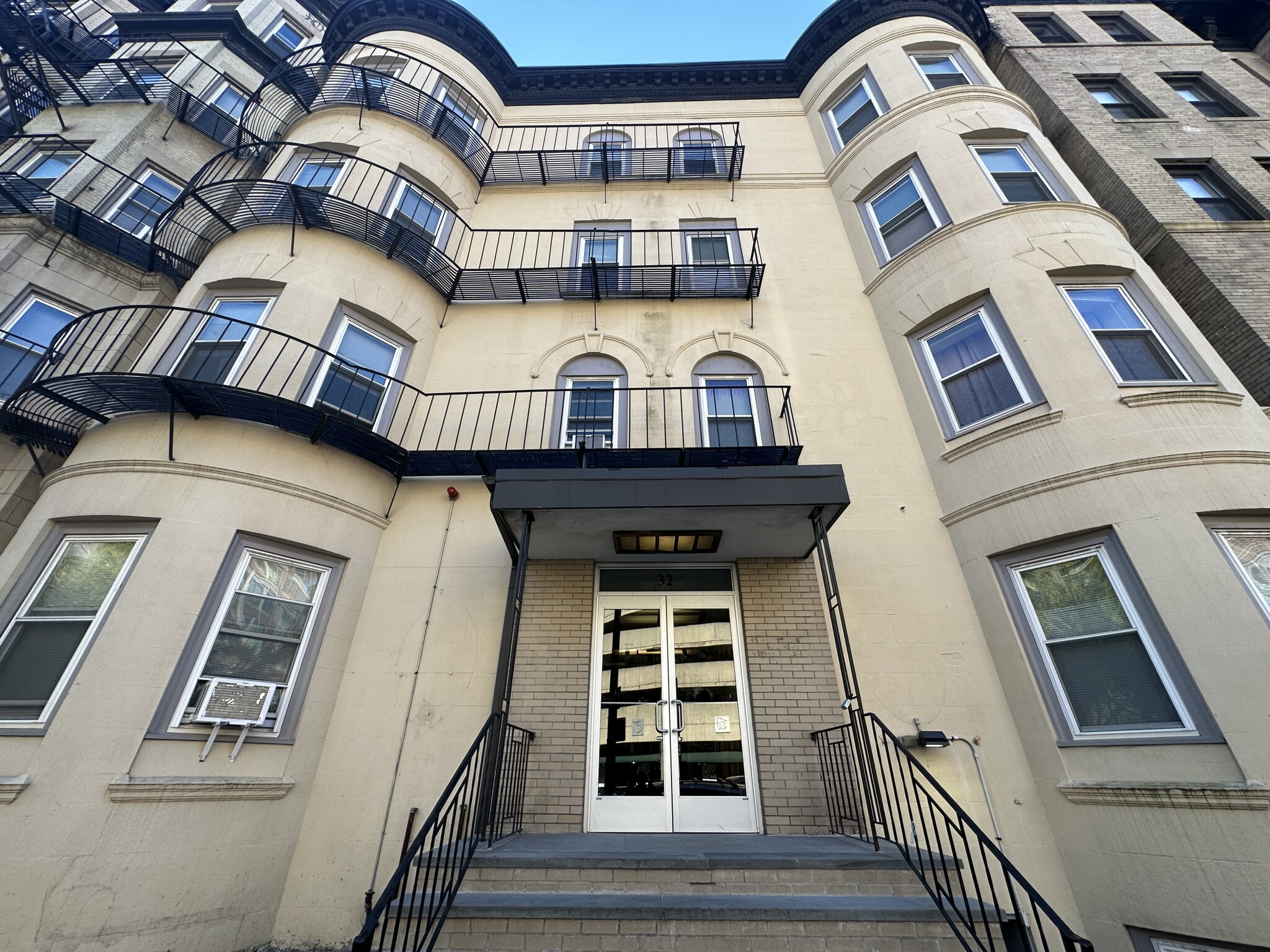 32 Westland Ave, Fenway