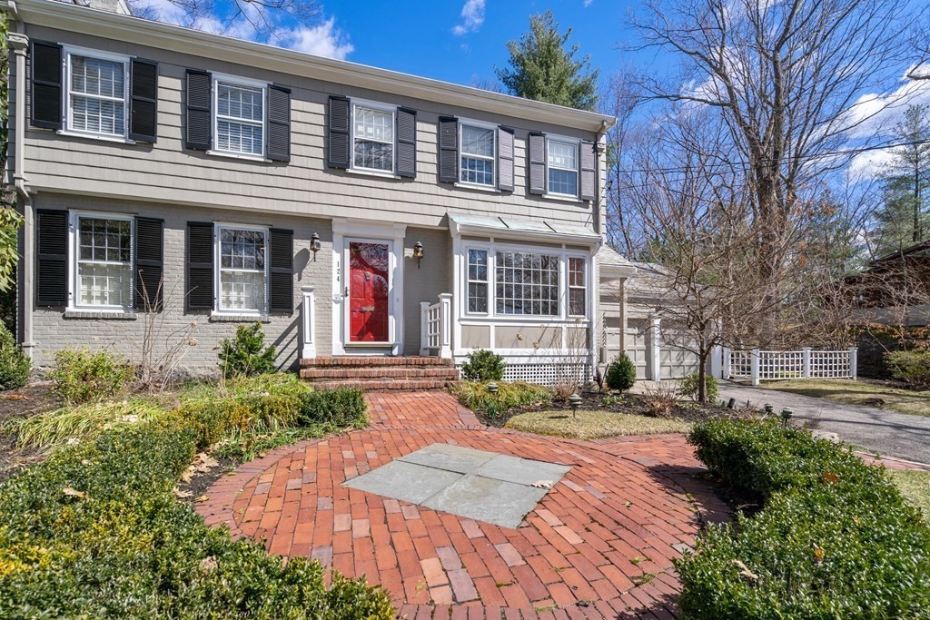 124 Rangeley Rd ,, Brookline Hills
