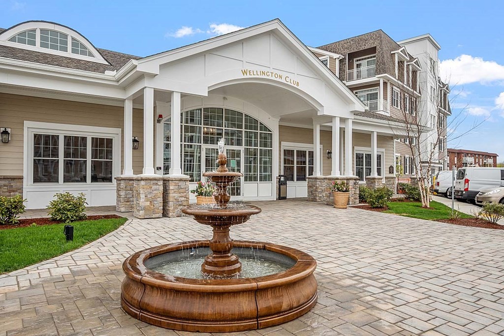 320 Middlesex Ave, Medford