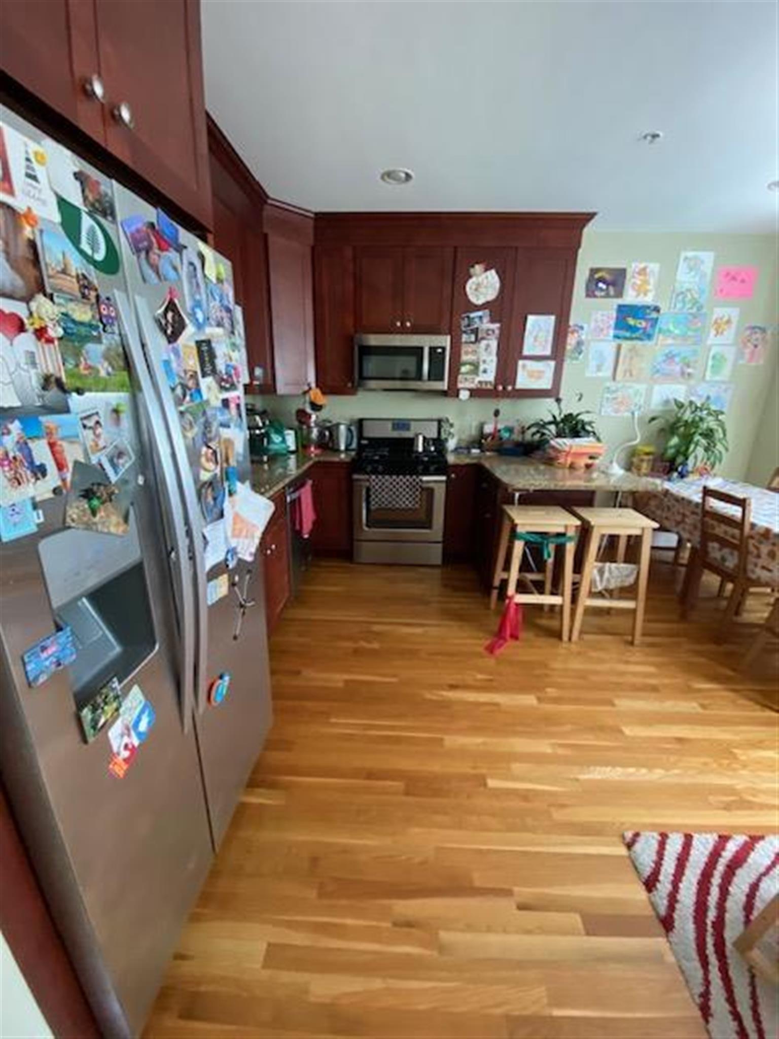 106 Walnut St, Prospect Hill