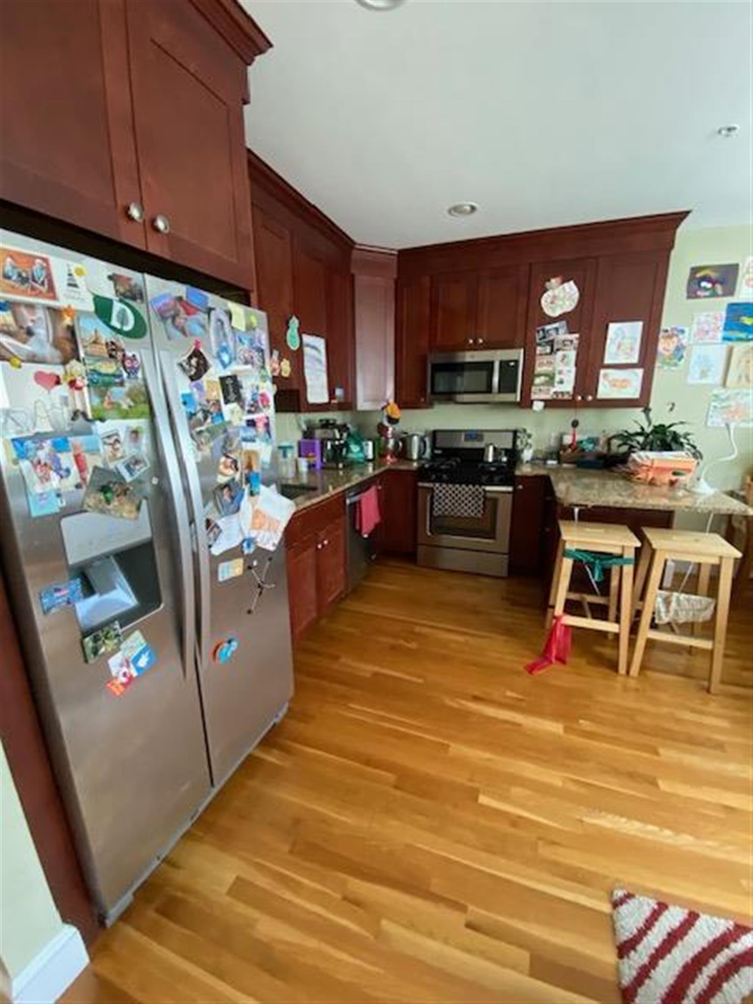 106 Walnut St, Prospect Hill