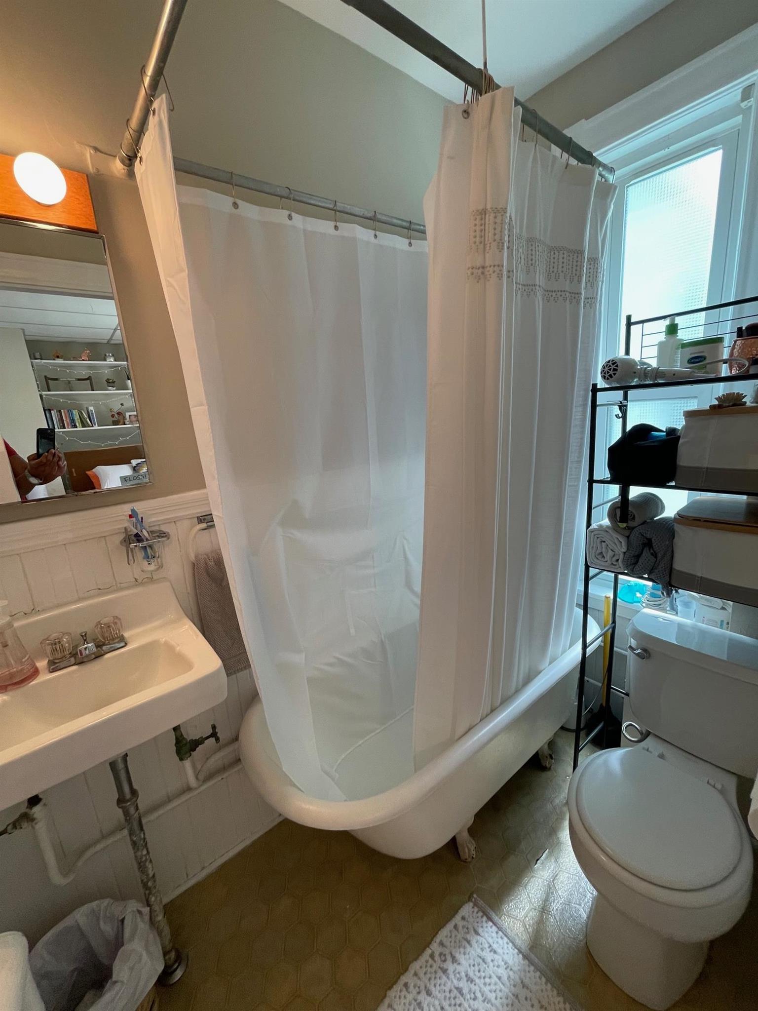 75 Dover St, Davis Square