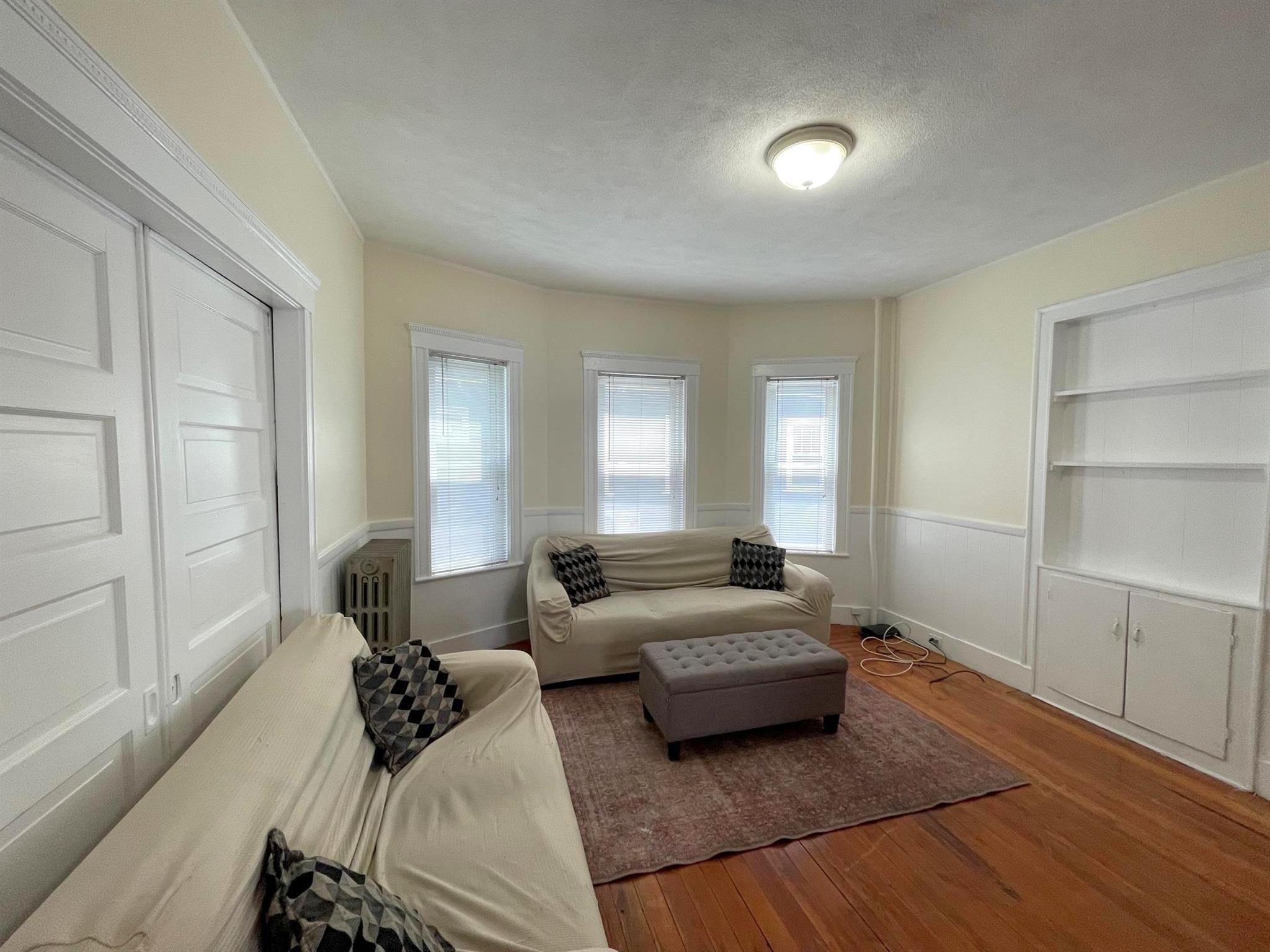 26 Russell Rd, Teele Square