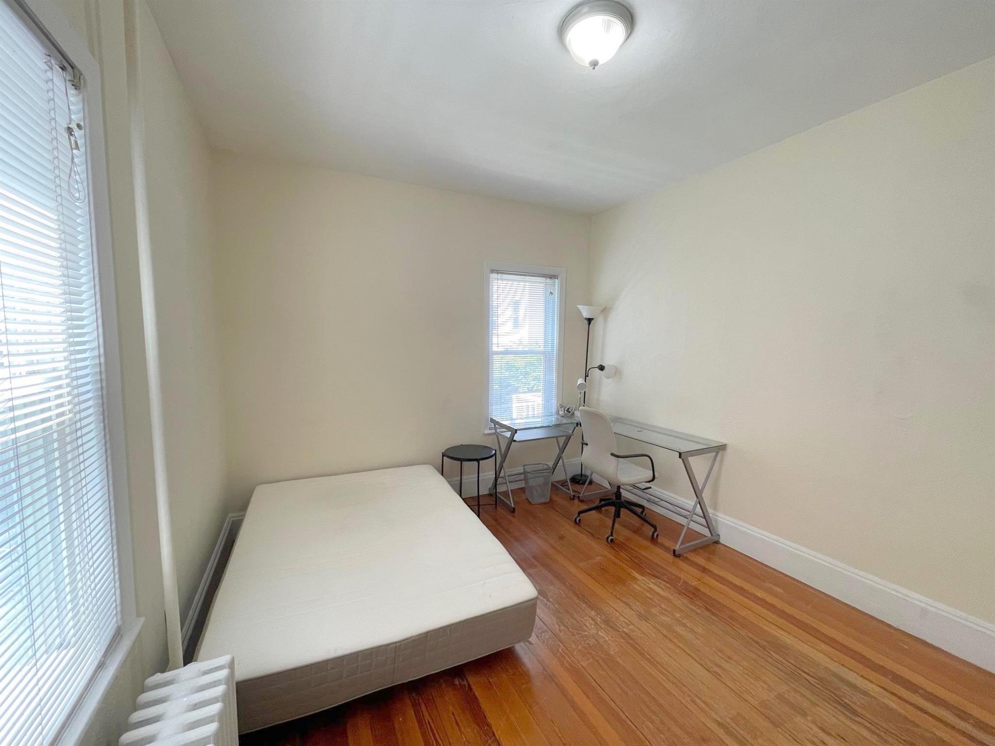 26 Russell Rd, Teele Square