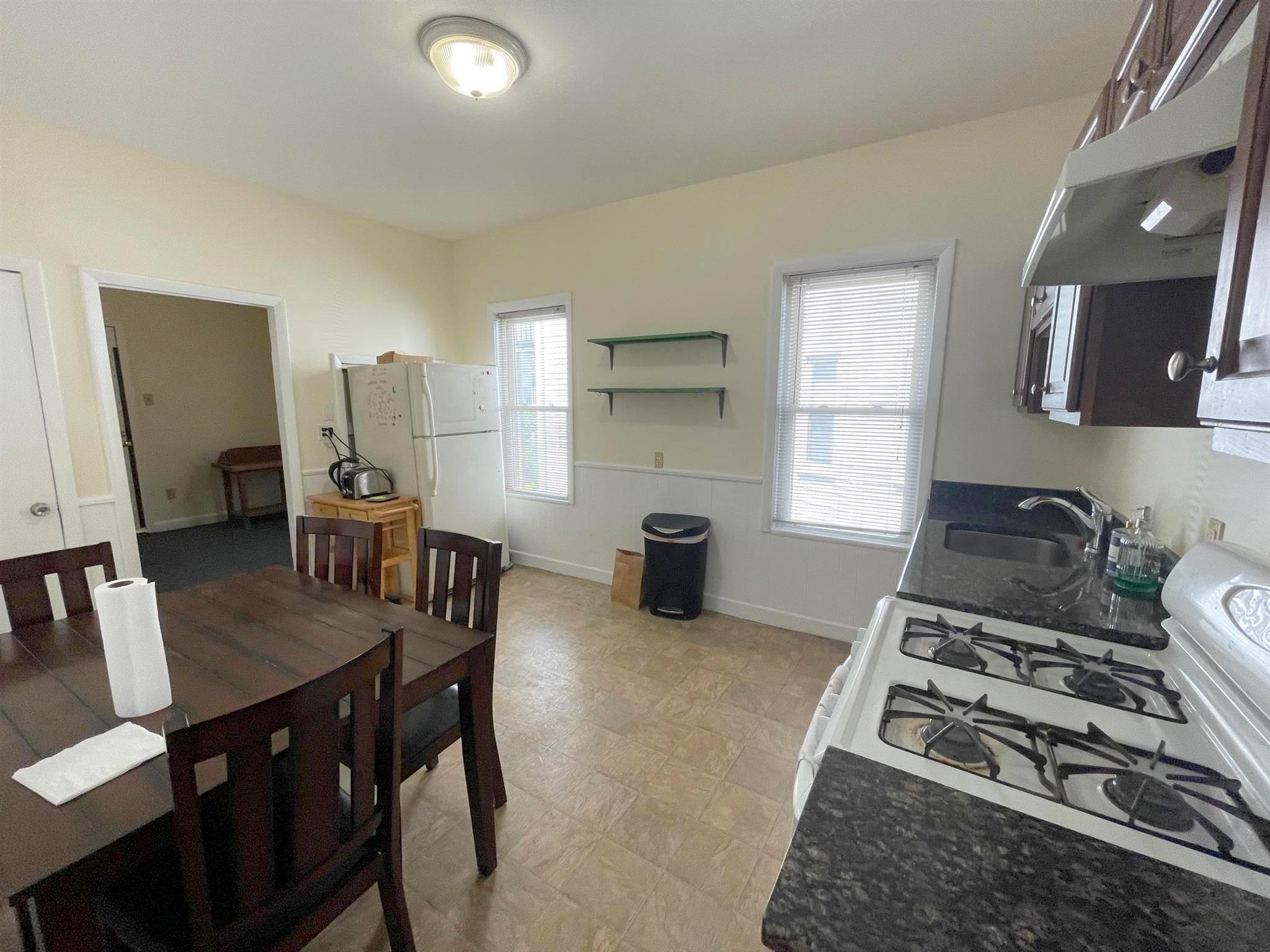 26 Russell Rd, Teele Square