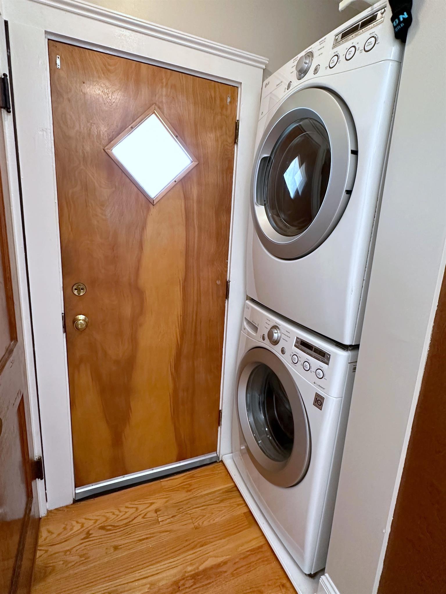 17 Clewley Rd, Medford