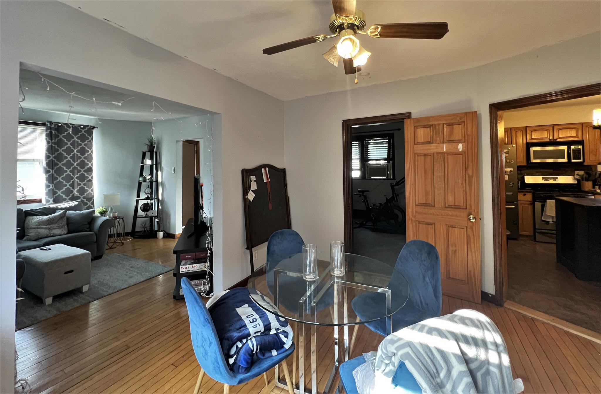 10 Winchester Ct, Medford