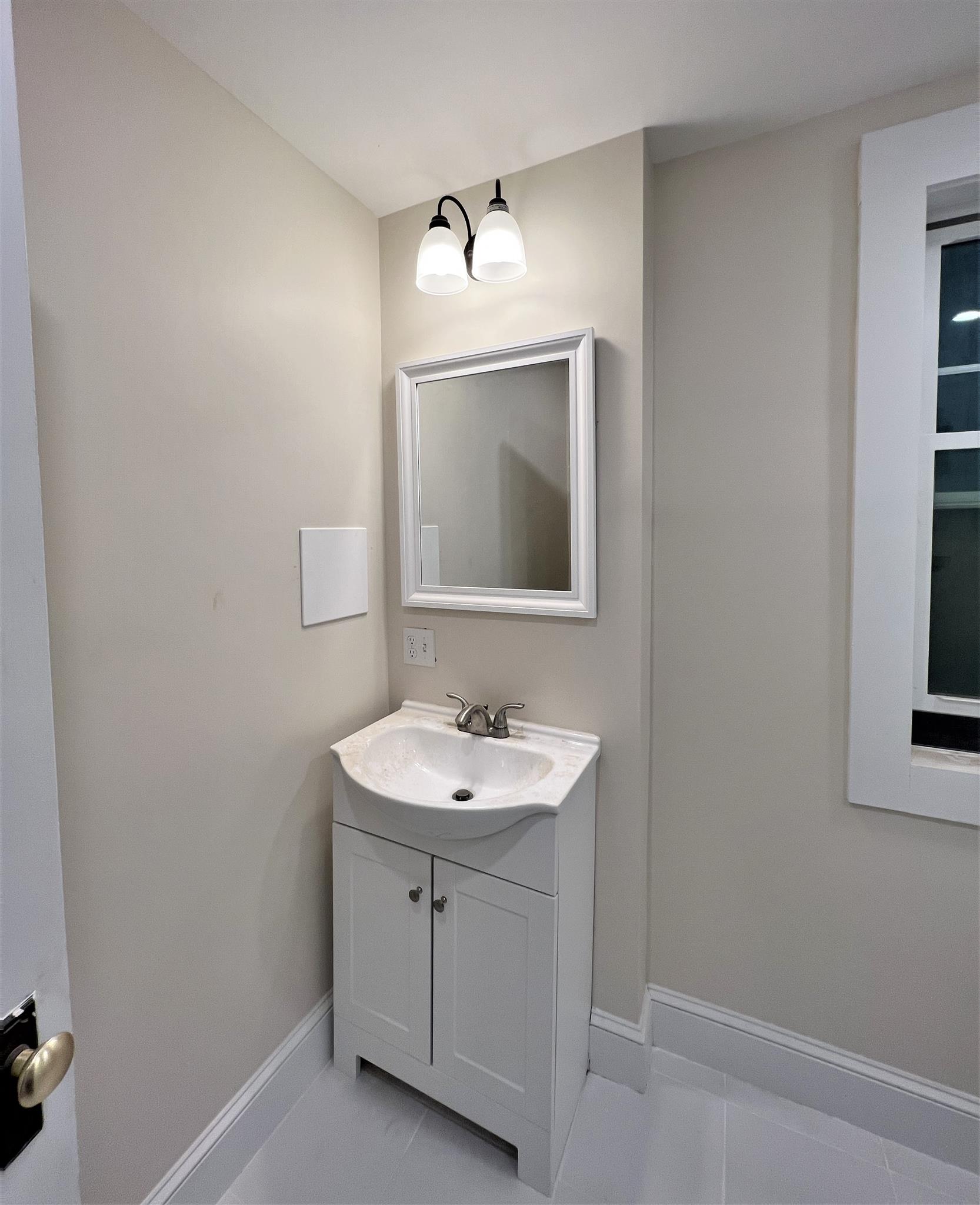 269 Huron Ave, Huron Village