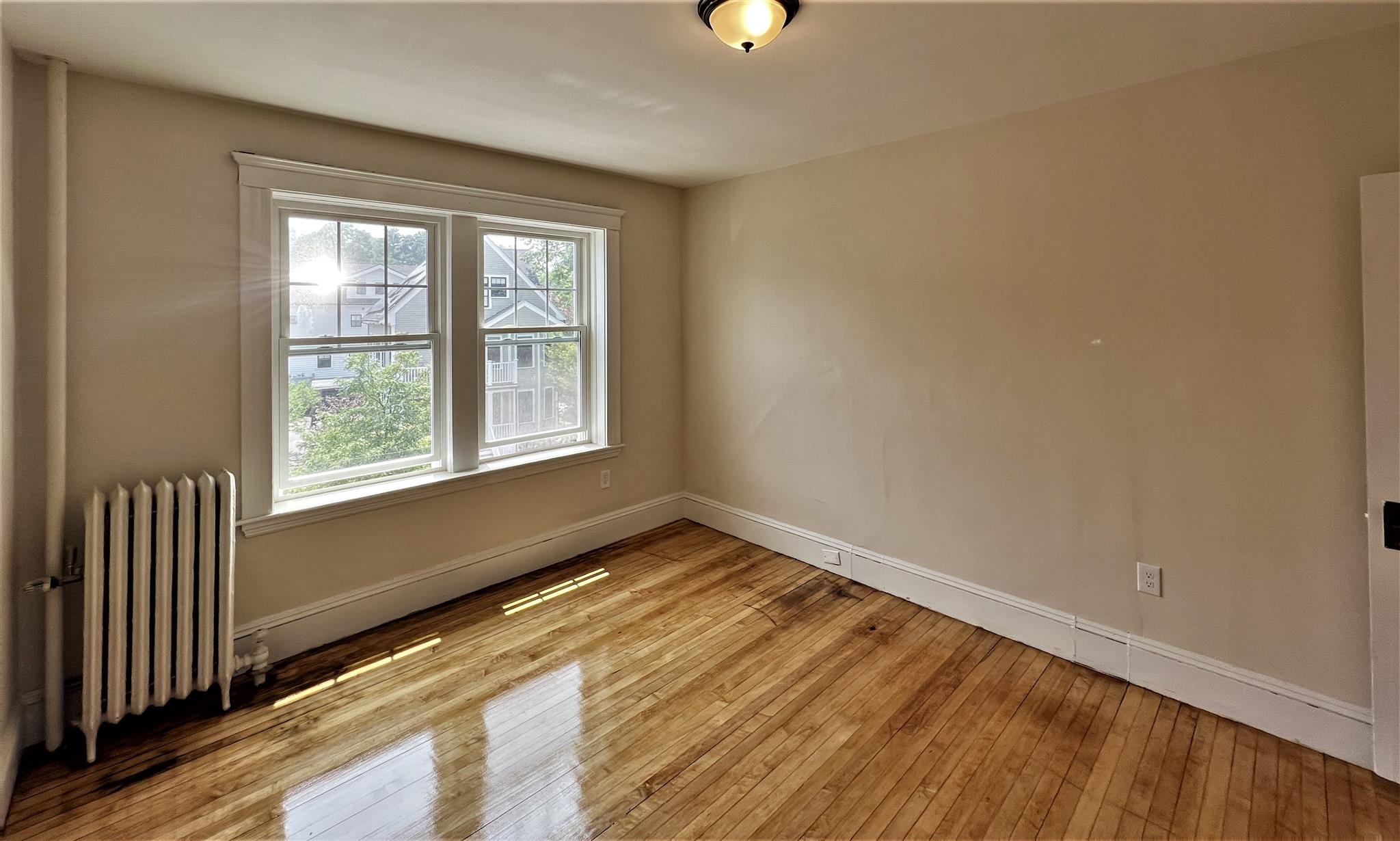 269 Huron Ave, Huron Village