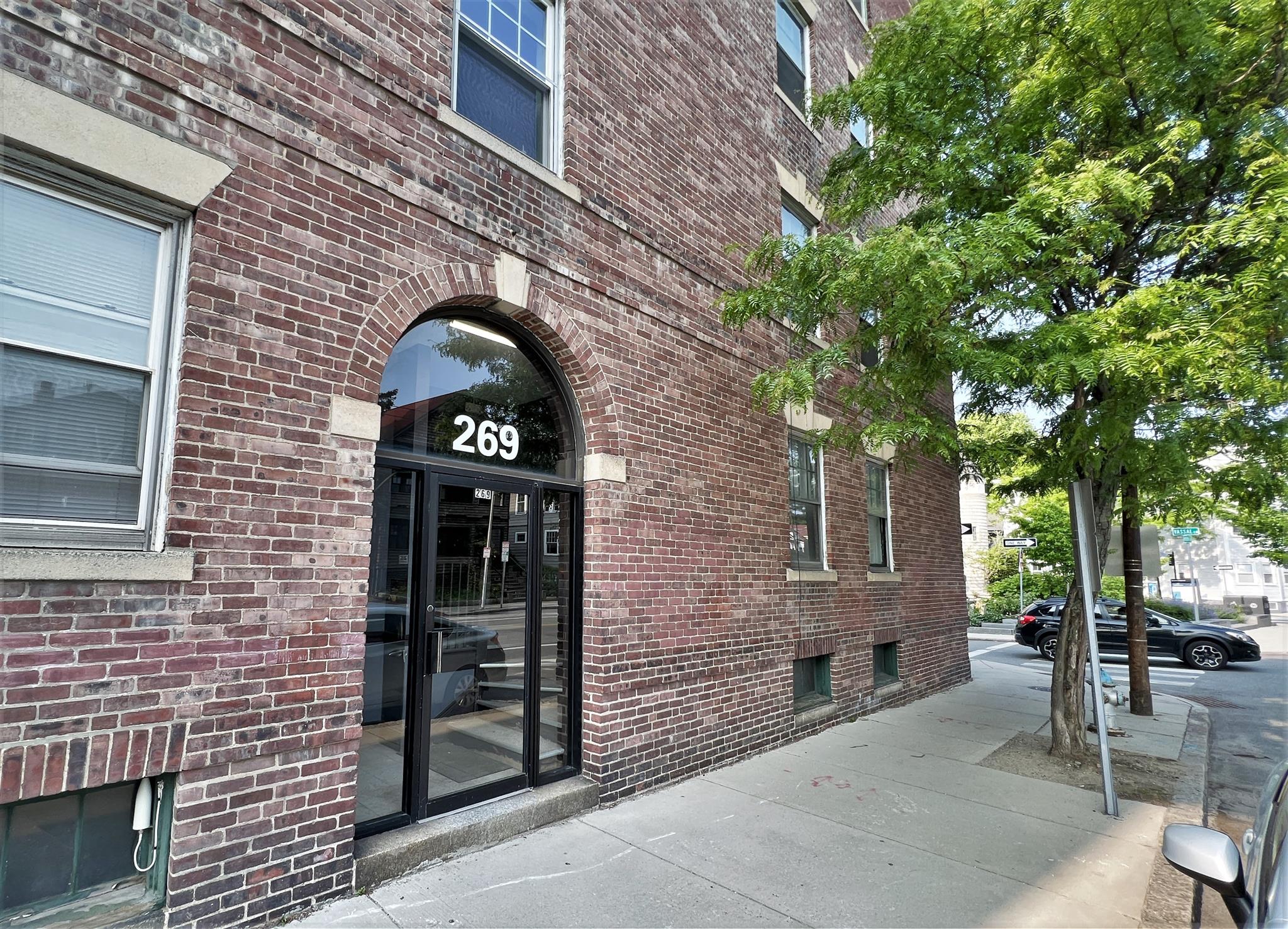 269 Huron Ave, Huron Village