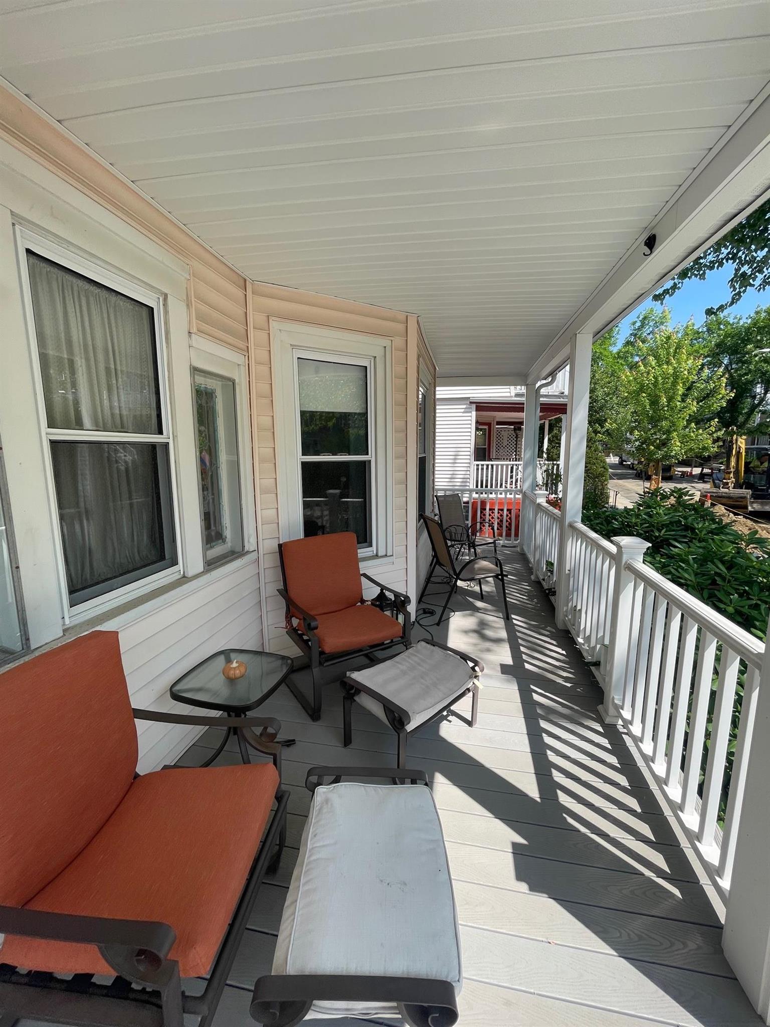 11 Ossipee Rd, Davis Square