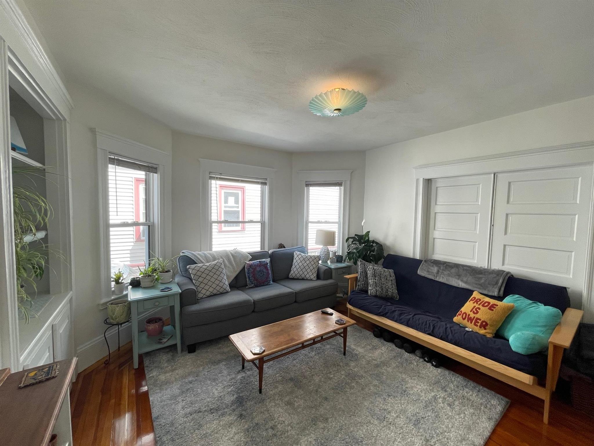 11 Ossipee Rd, Davis Square