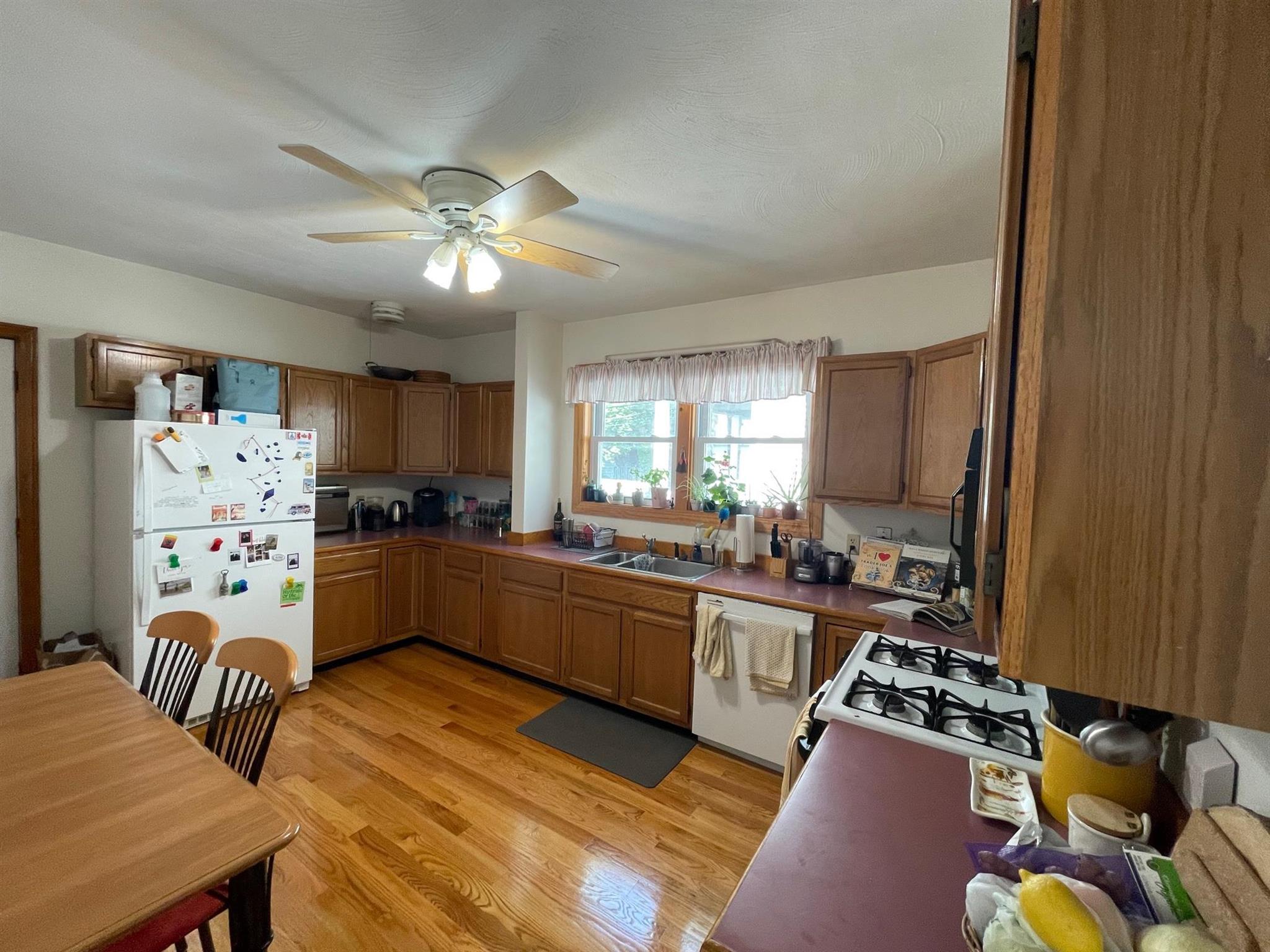 11 Ossipee Rd, Davis Square