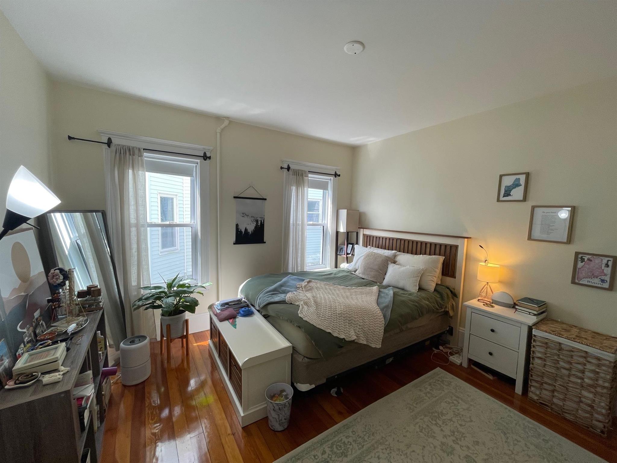 11 Ossipee Rd, Davis Square