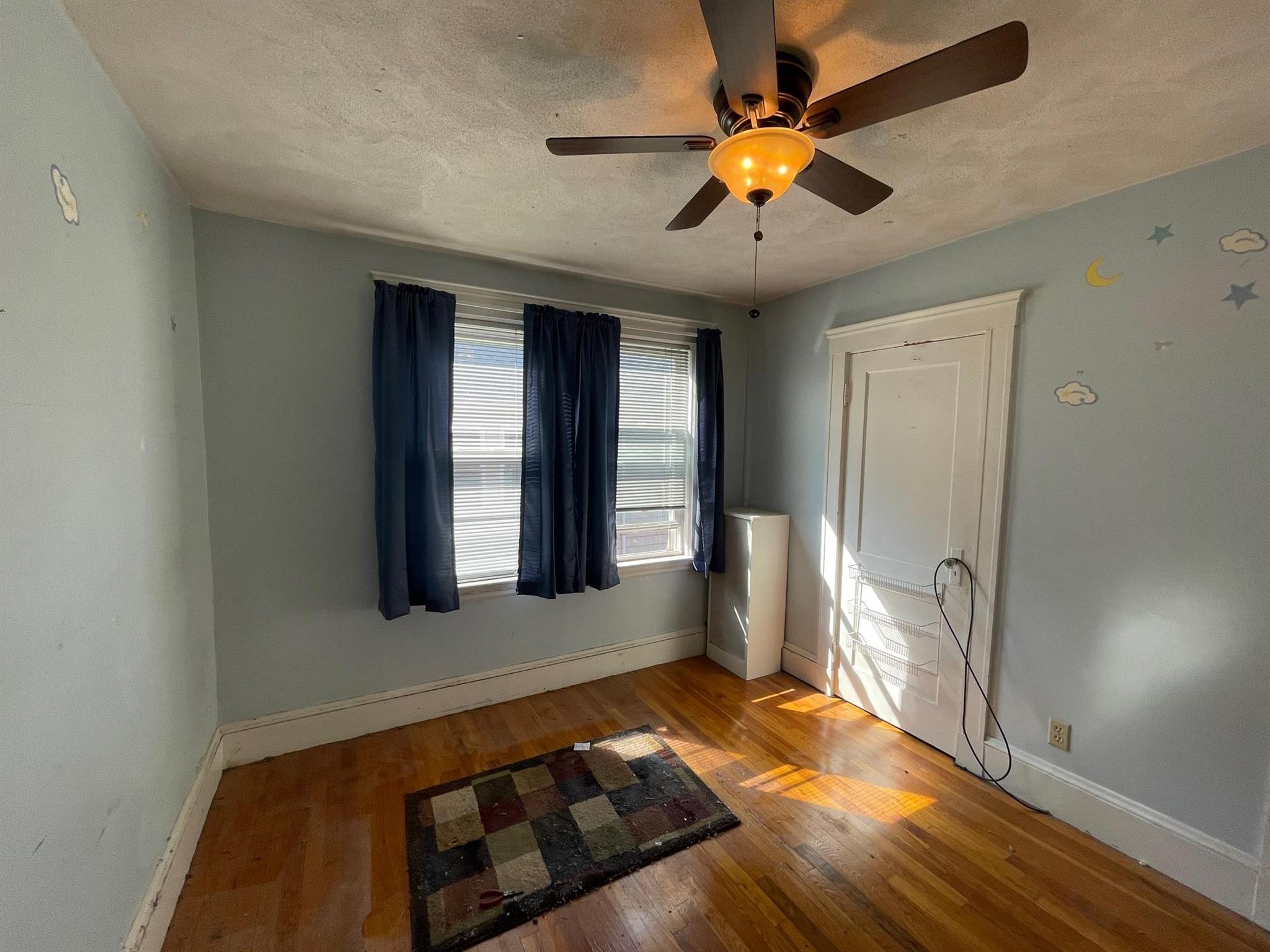 15 Irvington Rd, Teele Square