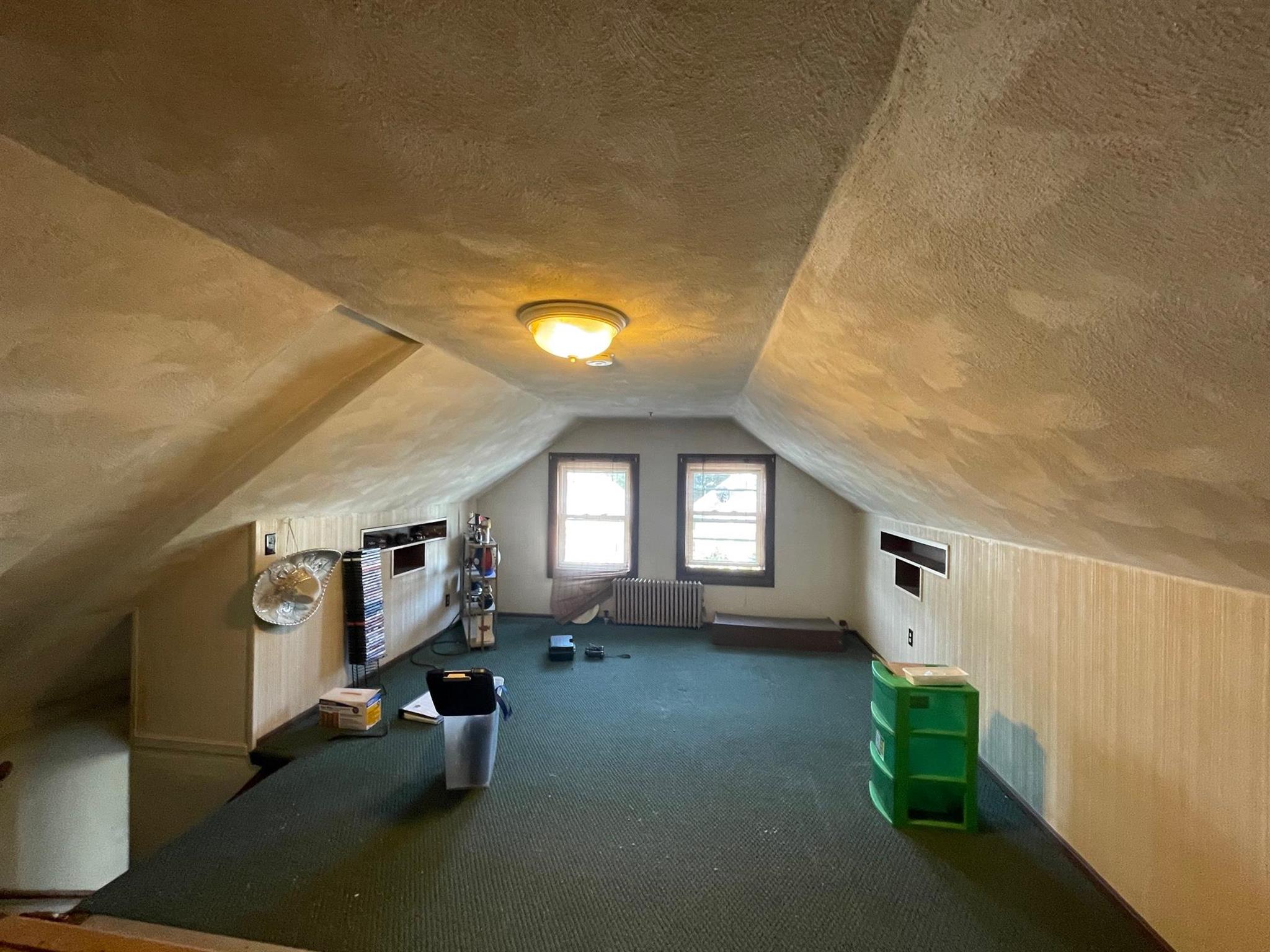 15 Irvington Rd, Teele Square