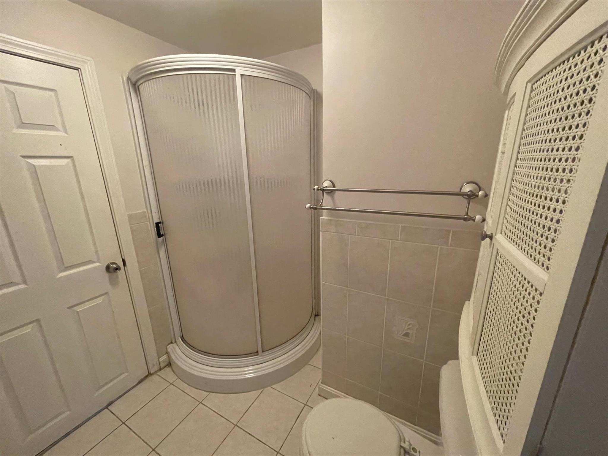 94 Central Ave, Wellington