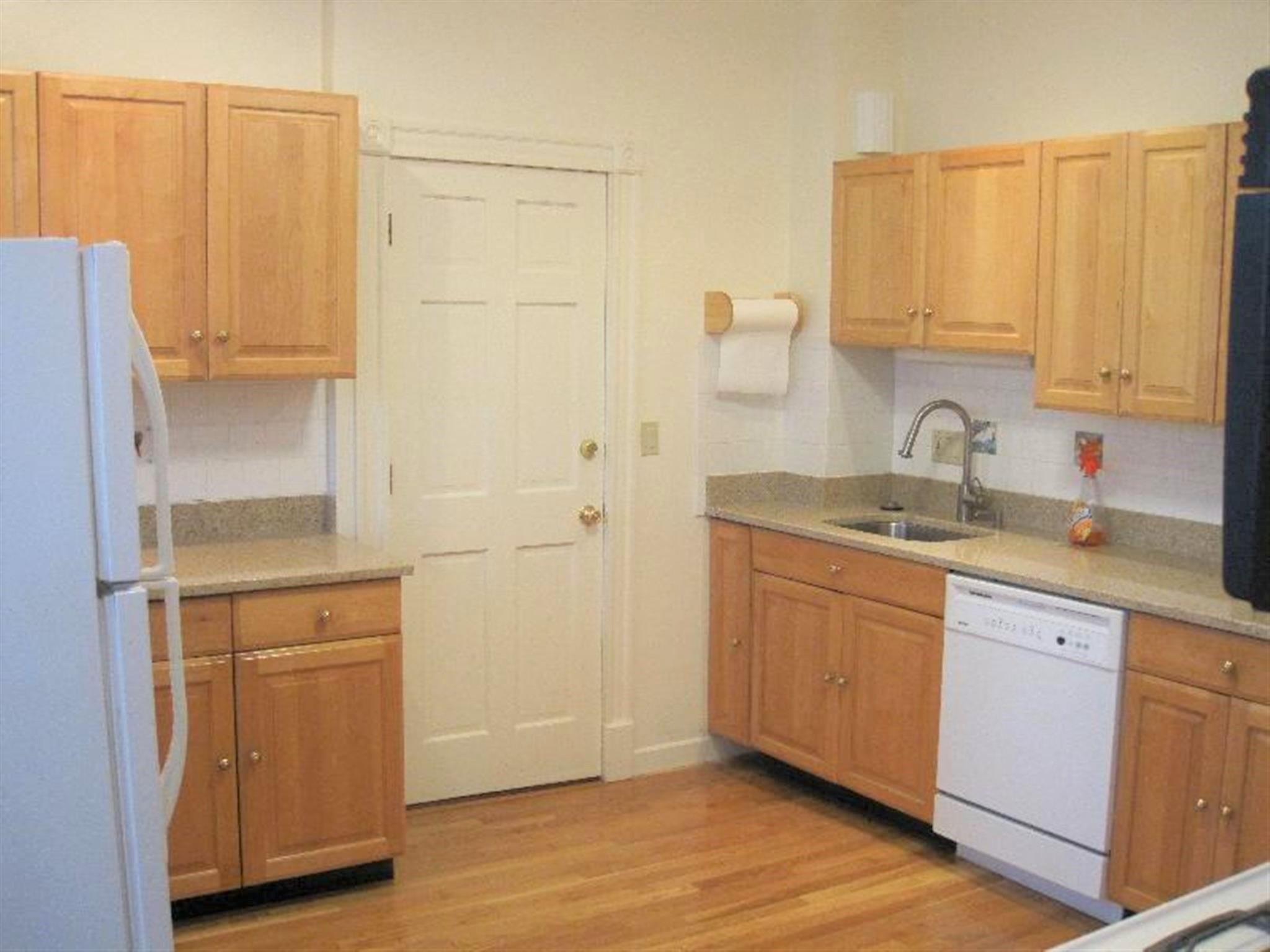 154 Elm, Porter Square