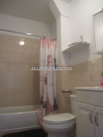 235.5 Harvard Ave, Allston