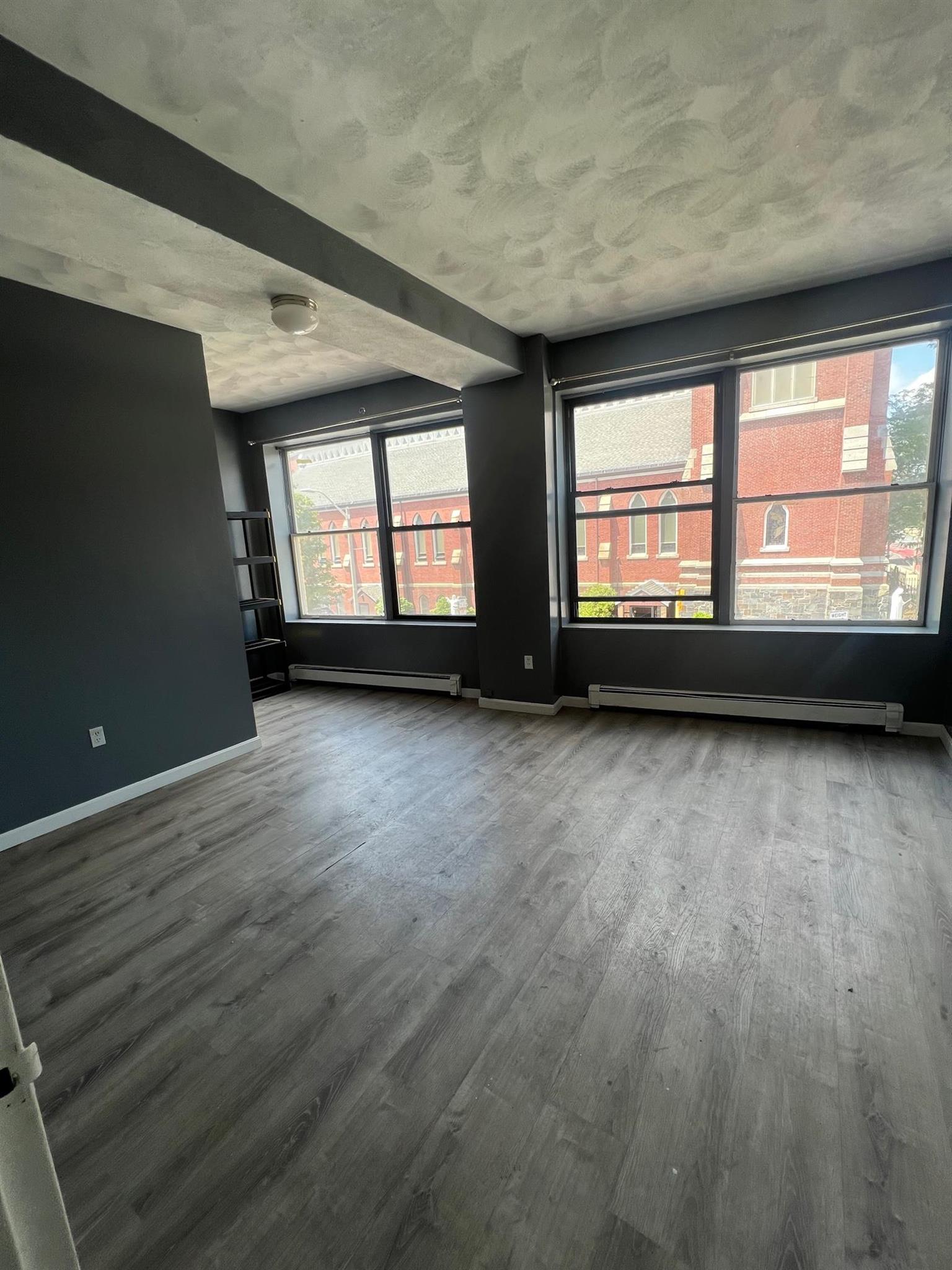 16 Union Sq, Inman Square