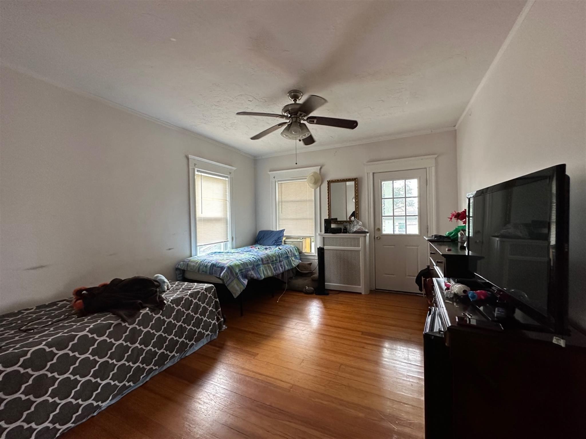 19 Stanley Ave, Tufts University