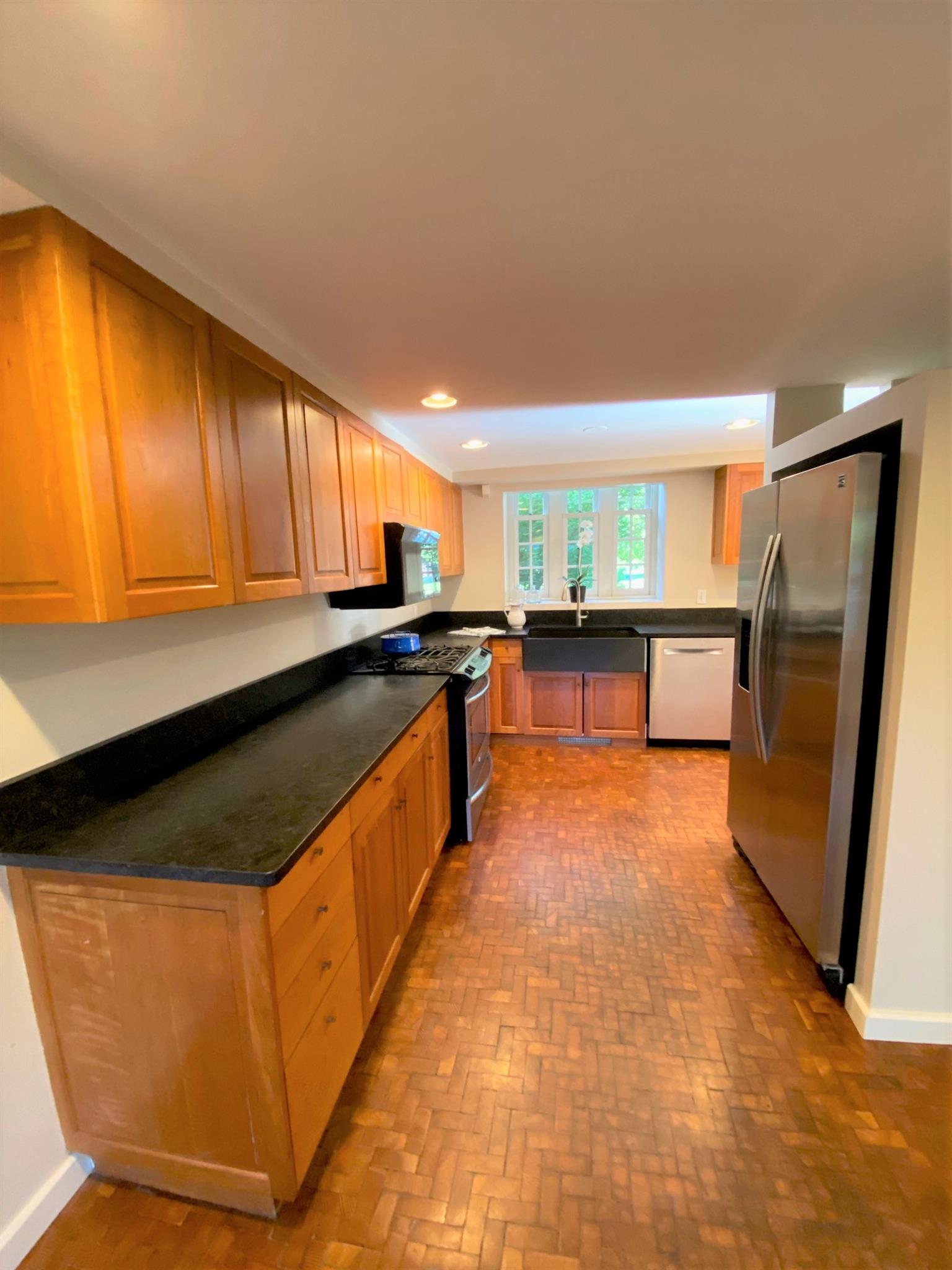 259 Mount Auburn St, Harvard Square