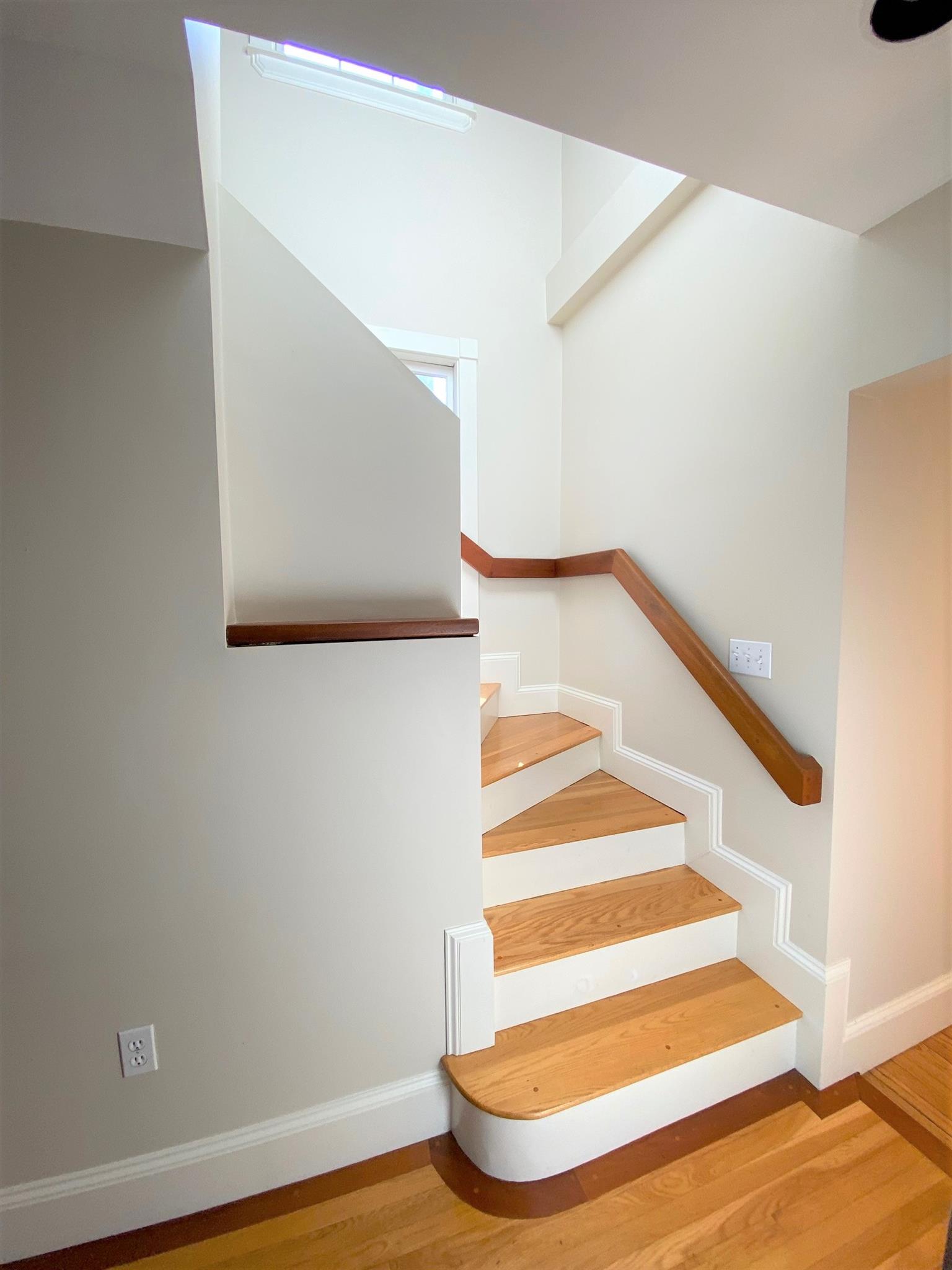 259 Mount Auburn St, Harvard Square