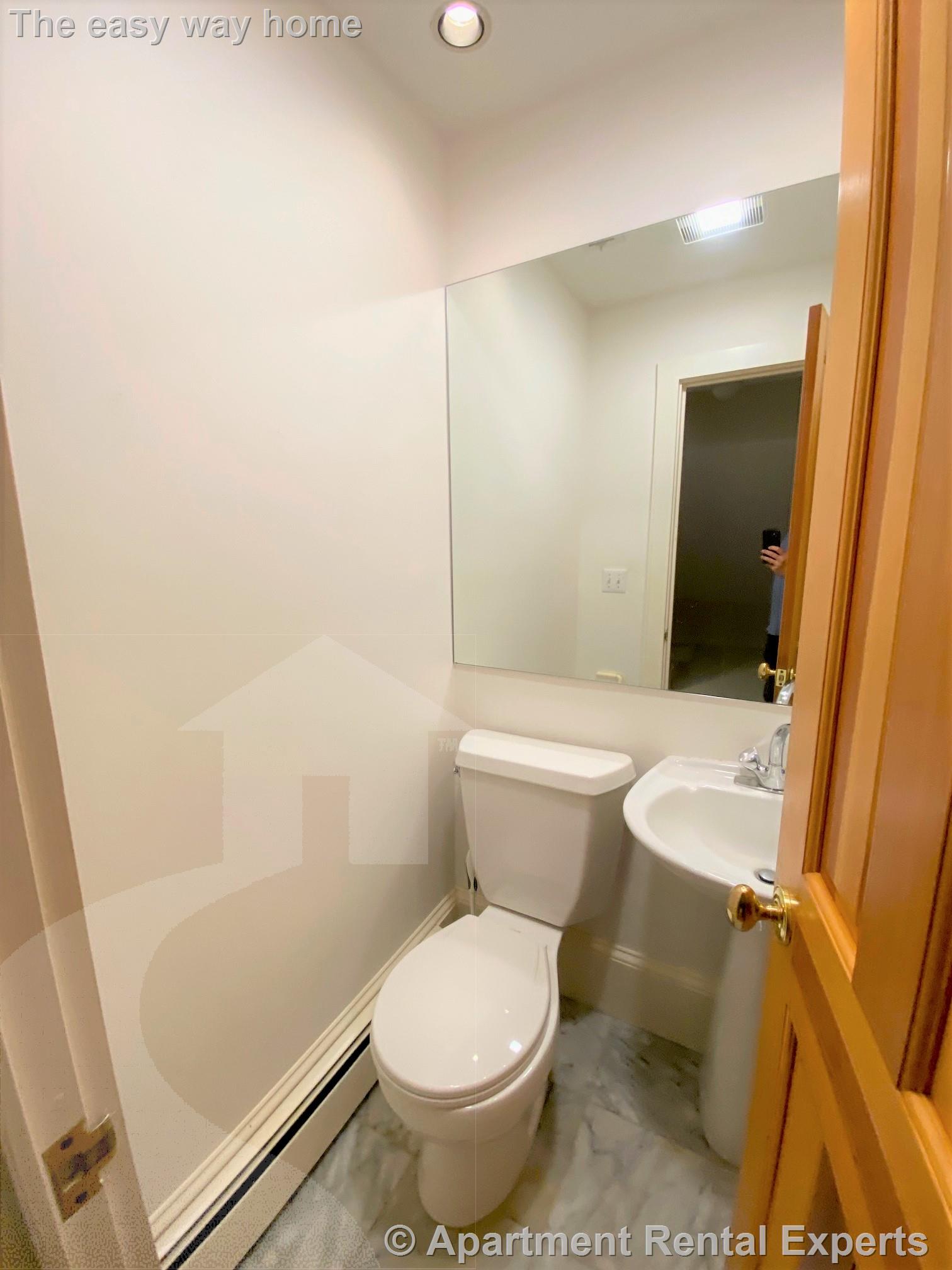 259 Mount Auburn, Harvard Square