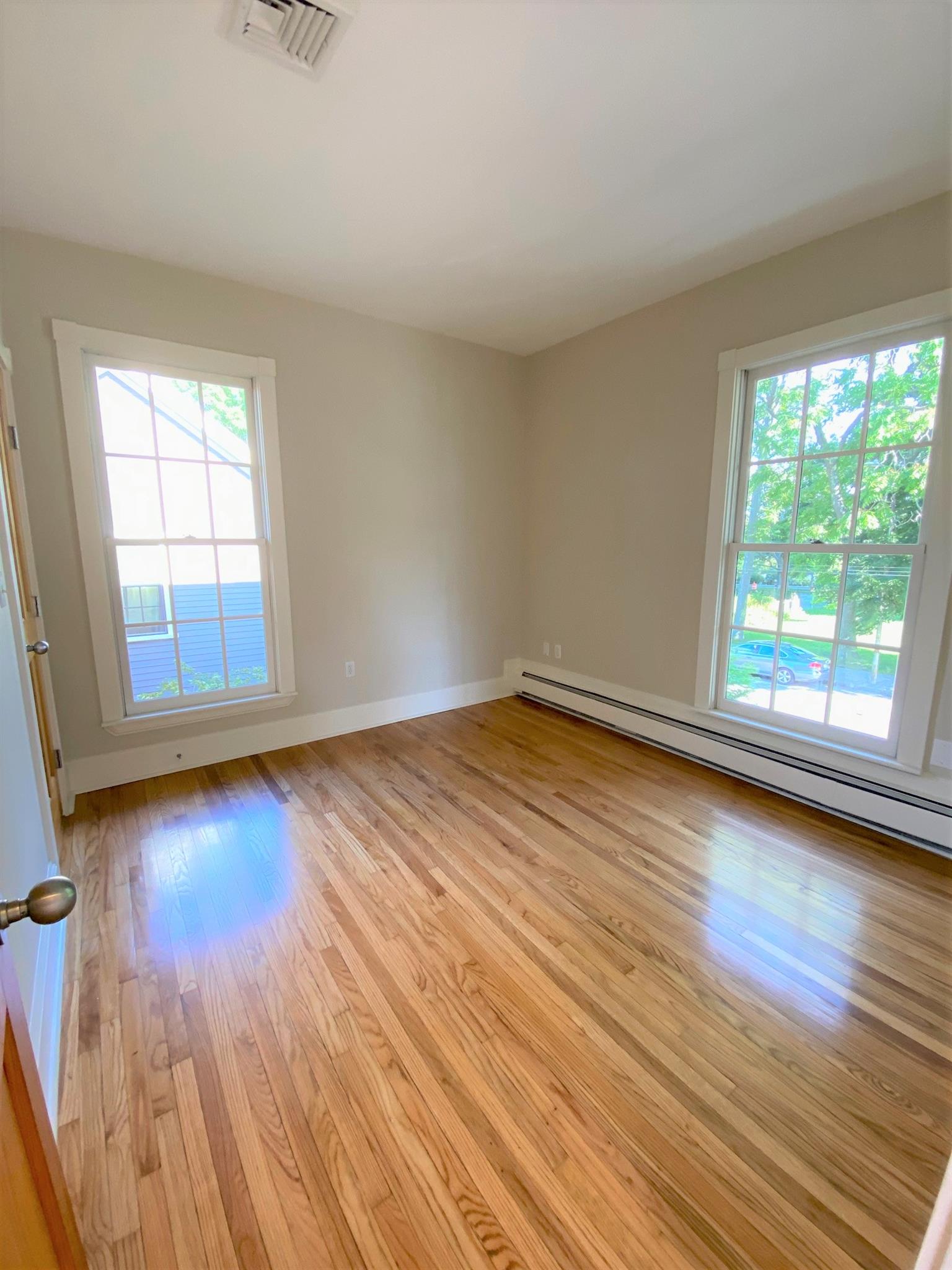 259 Mount Auburn St, Harvard Square