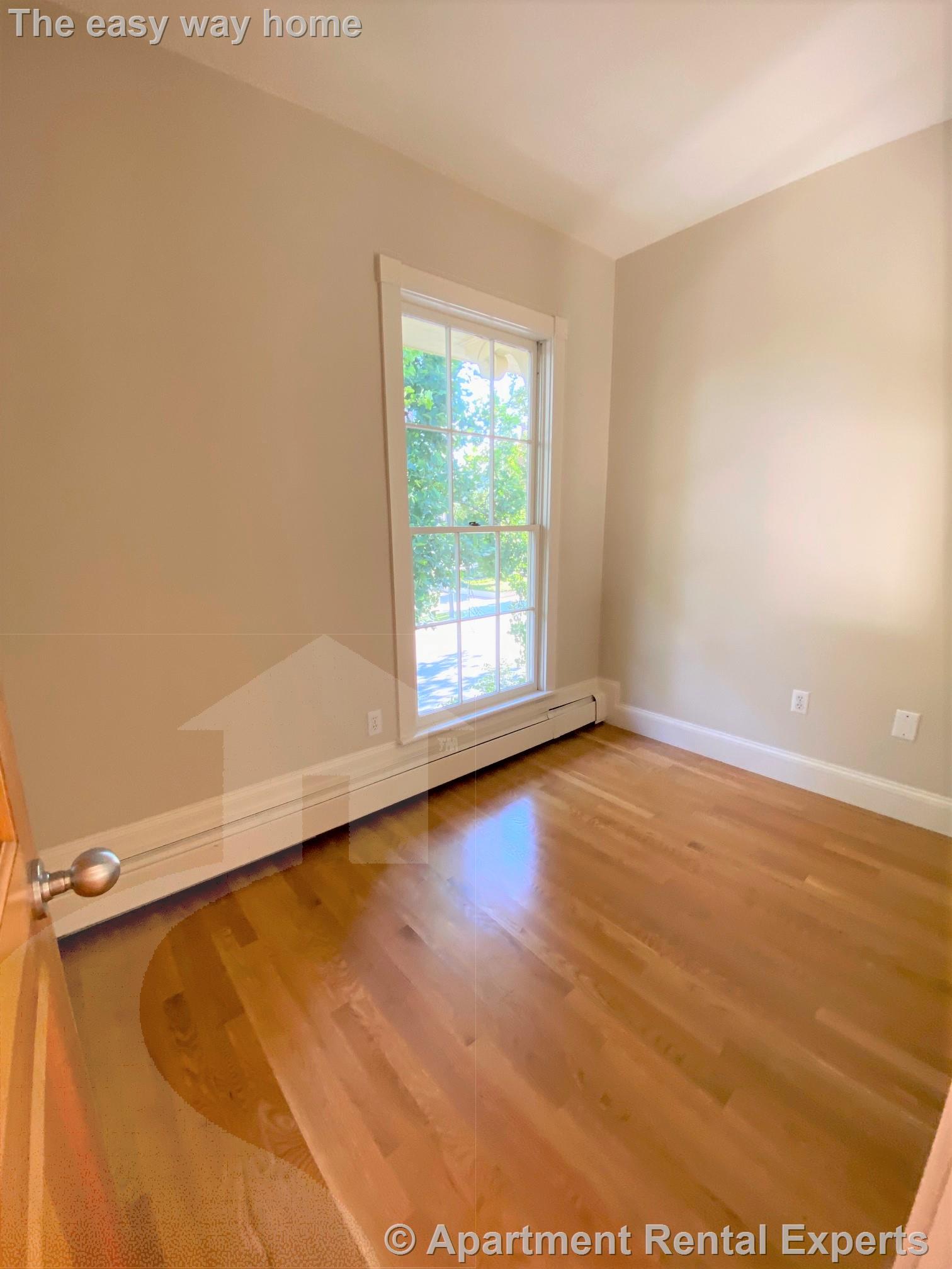 259 Mount Auburn, Harvard Square