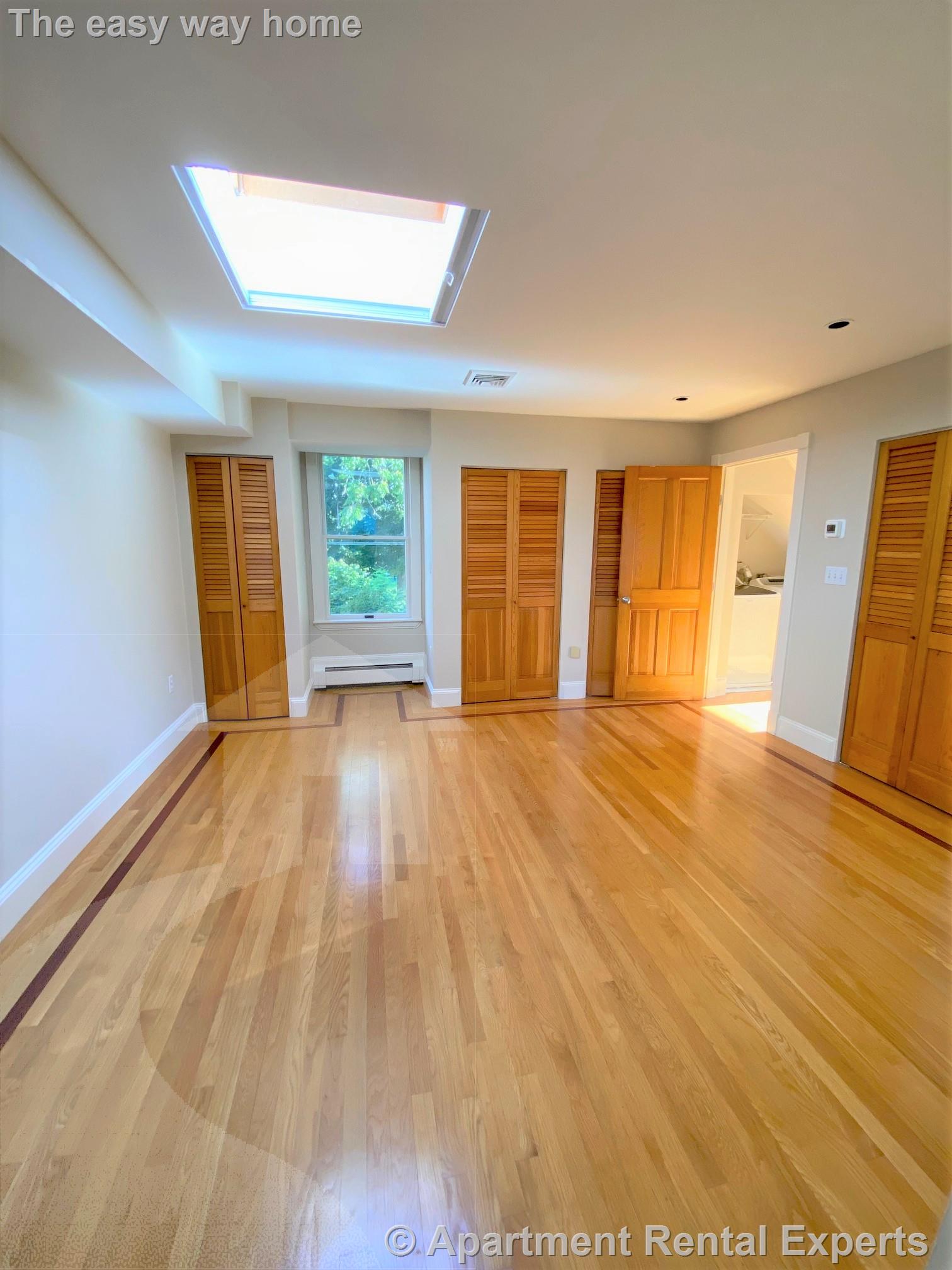 259 Mount Auburn, Harvard Square