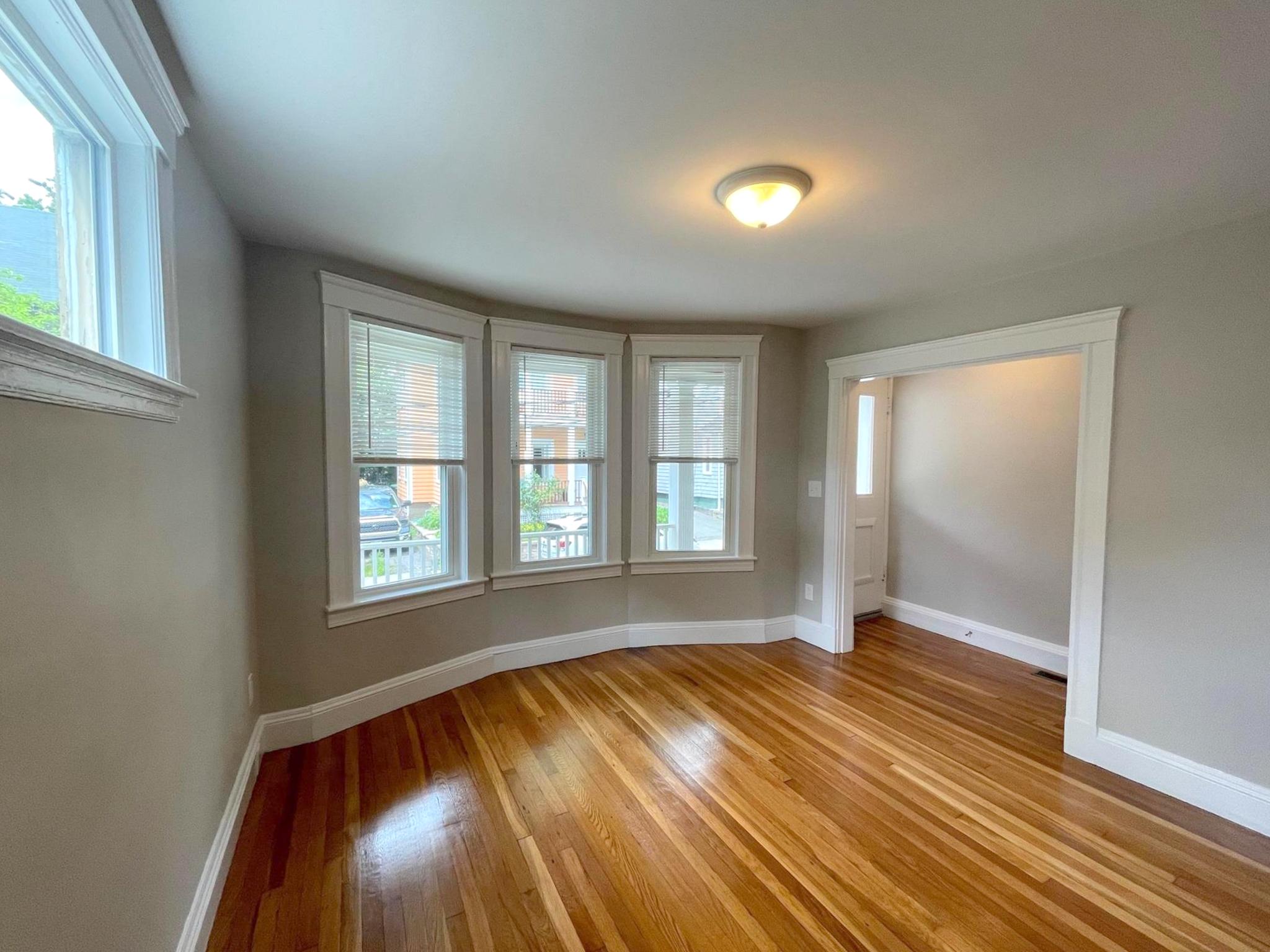 26 Ashland St, Porter Square