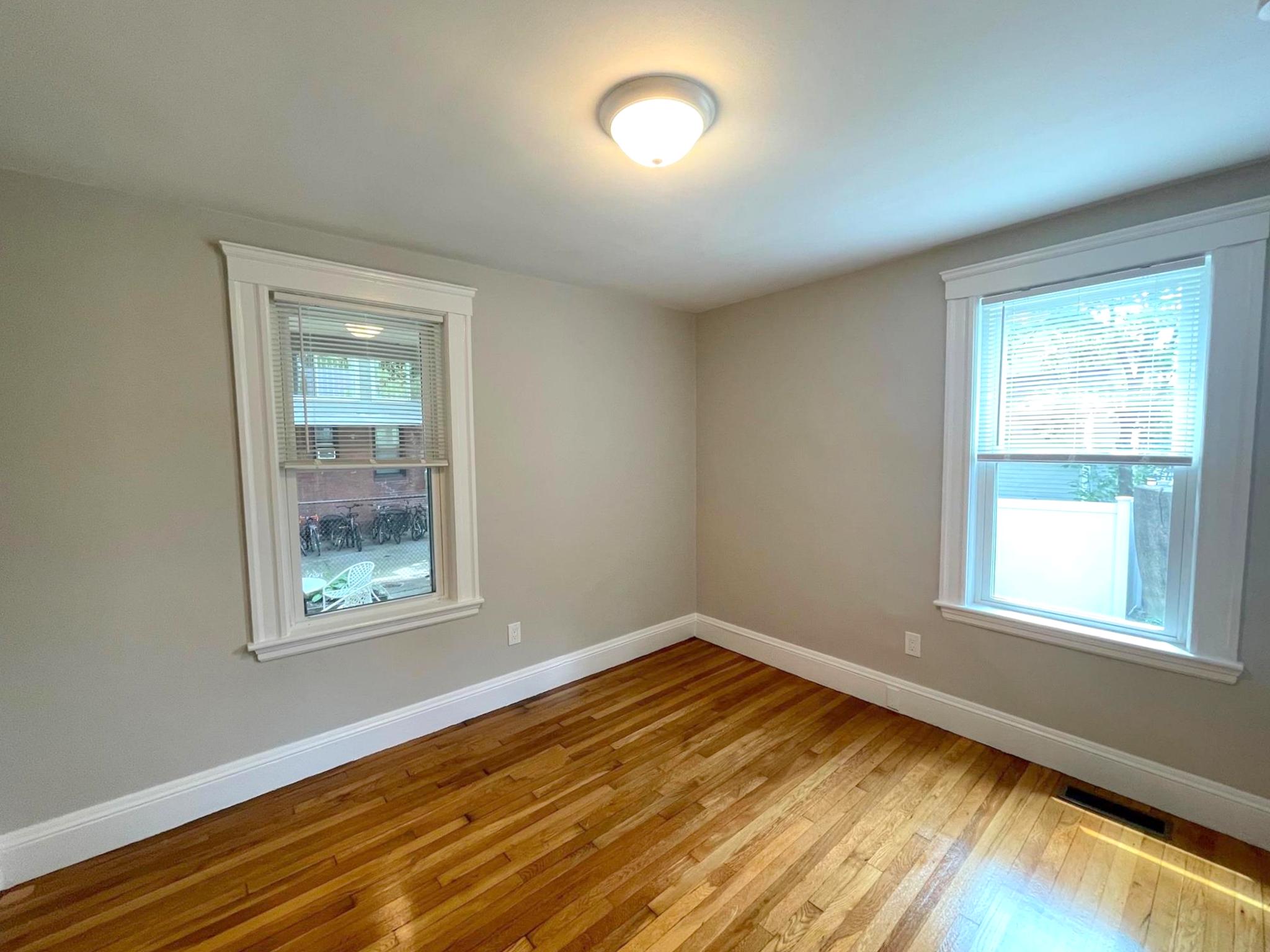 26 Ashland St, Porter Square