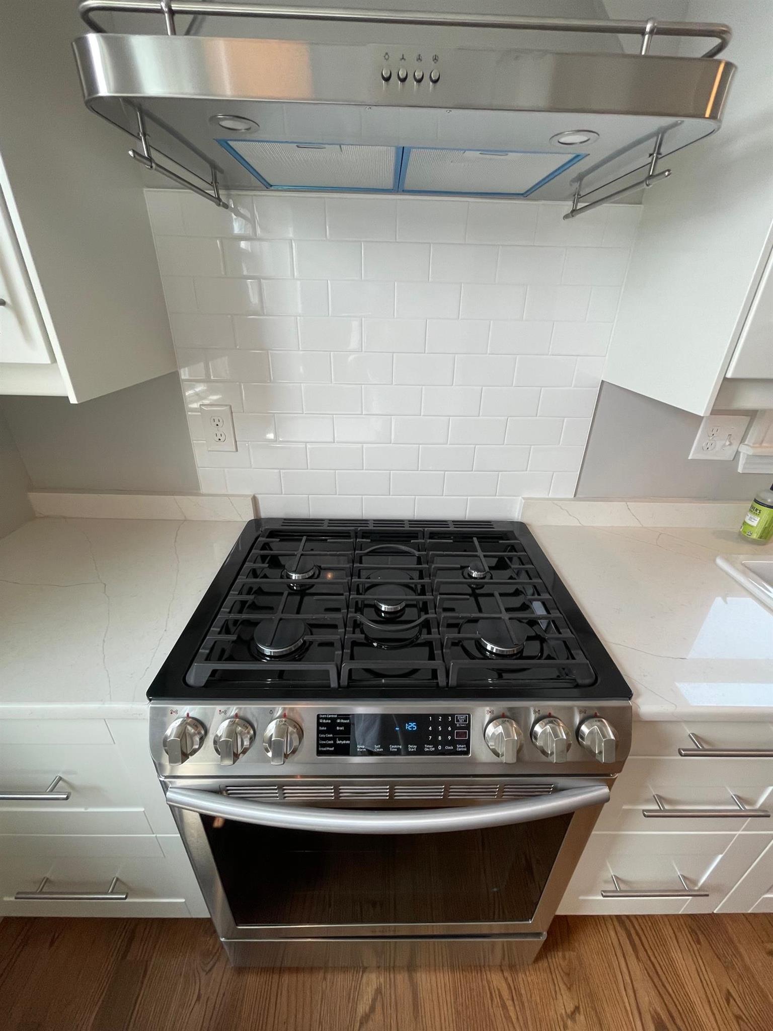 354 Broadway, Magoun Square