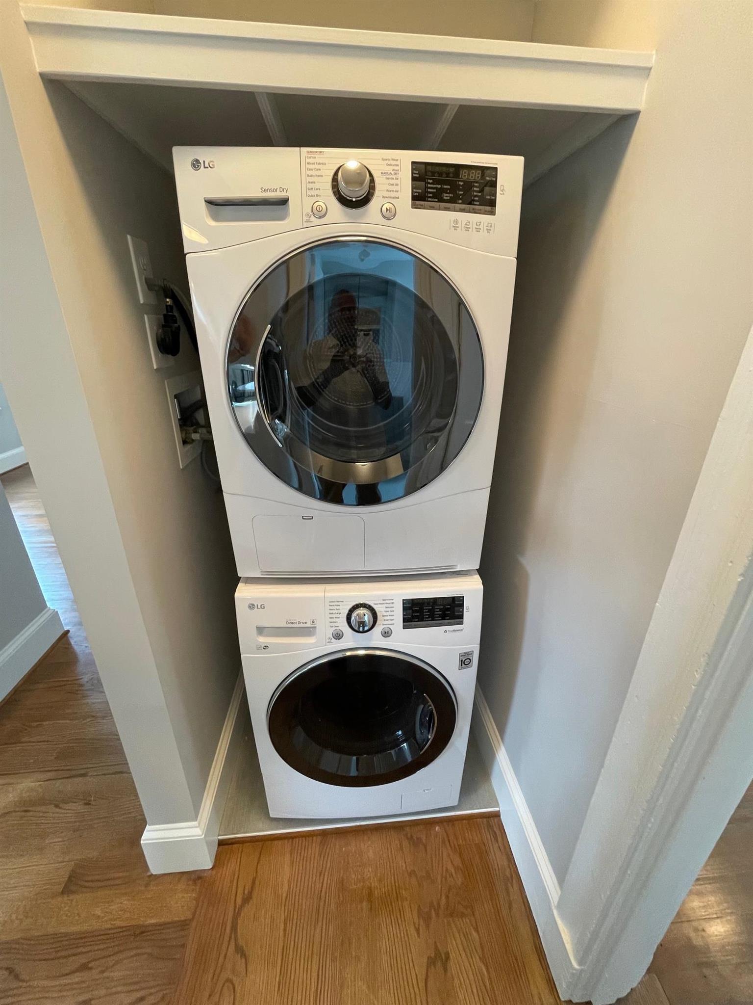 354 Broadway, Magoun Square